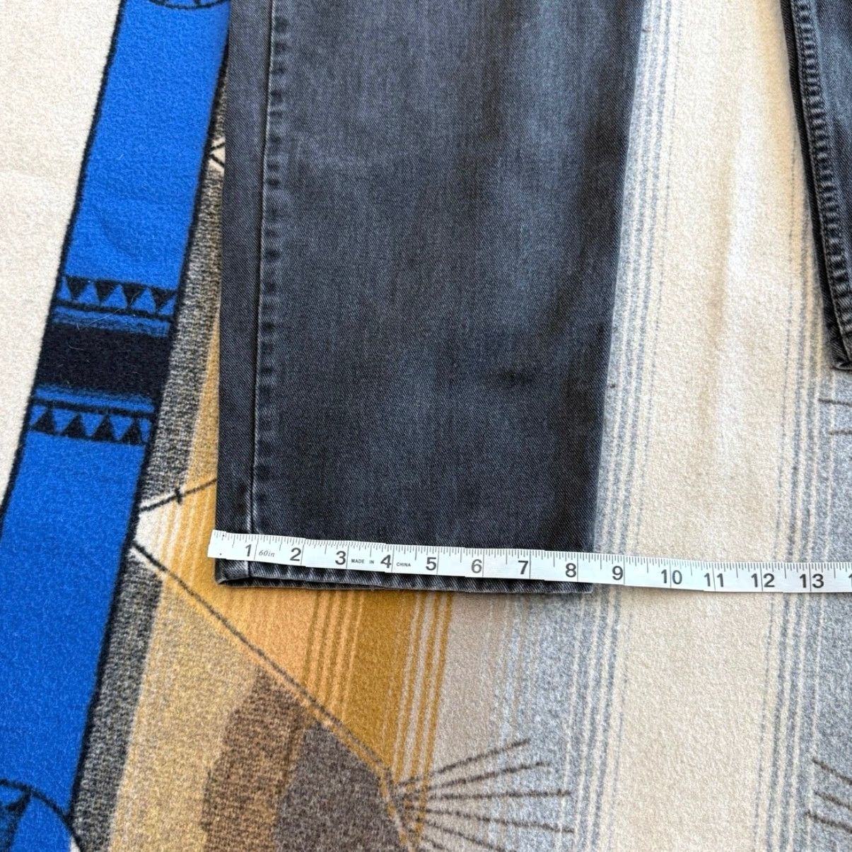 Levi's VINTAGE Levi’s 550 Relaxed Fit Black Denim Jeans 36x30 Men In Canada 90s Straight N/A Size US 36 / EU 52 - 7 Thumbnail