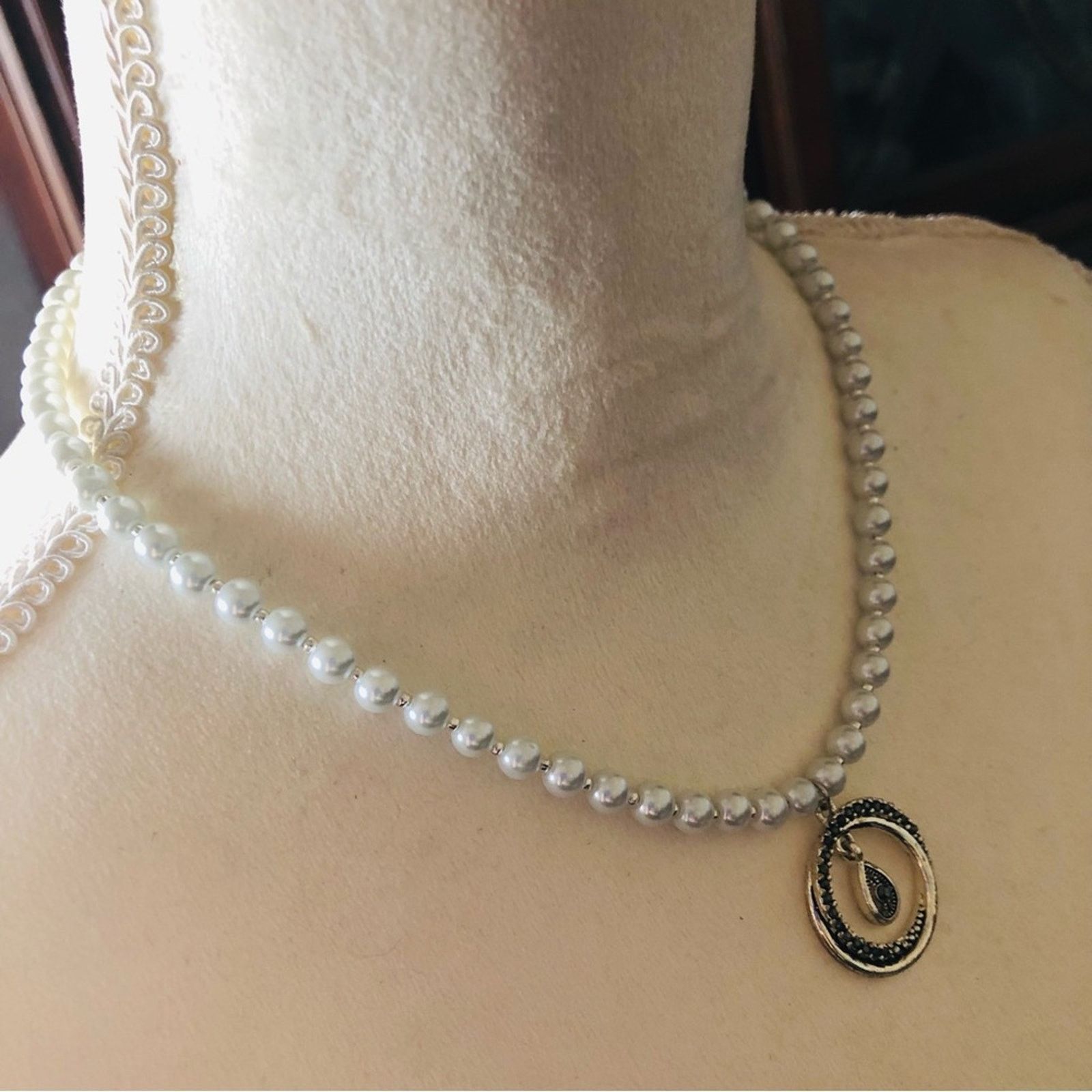 Handmade Handcrafted repurpose genuine marcasite glass Pearl necklace Size ONE SIZE - 3 Thumbnail