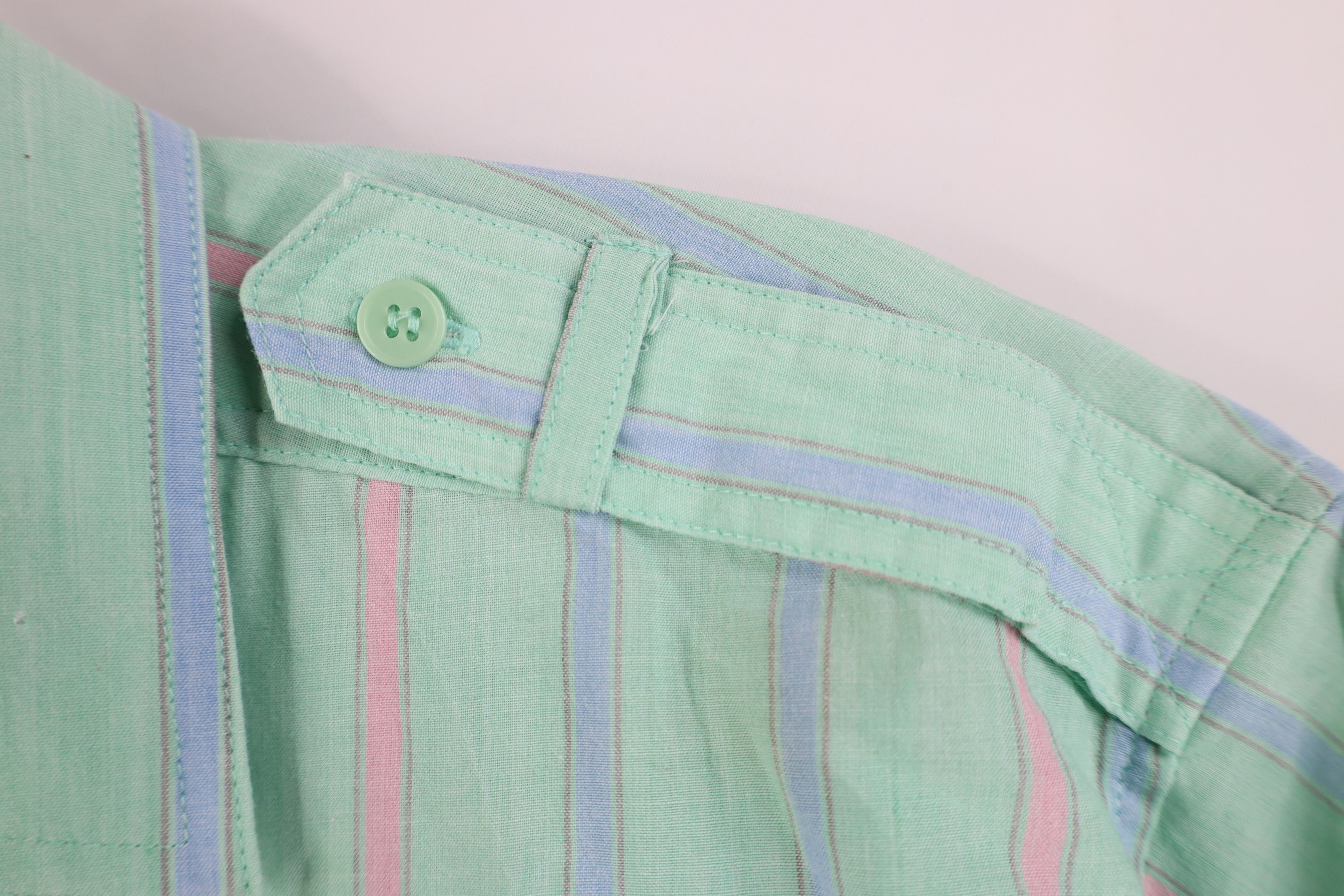 Vintage Vintage 90s Streetwear Safari Bush Short Sleeve Button Shirt Size US M / EU 48-50 / 2 - 4 Thumbnail