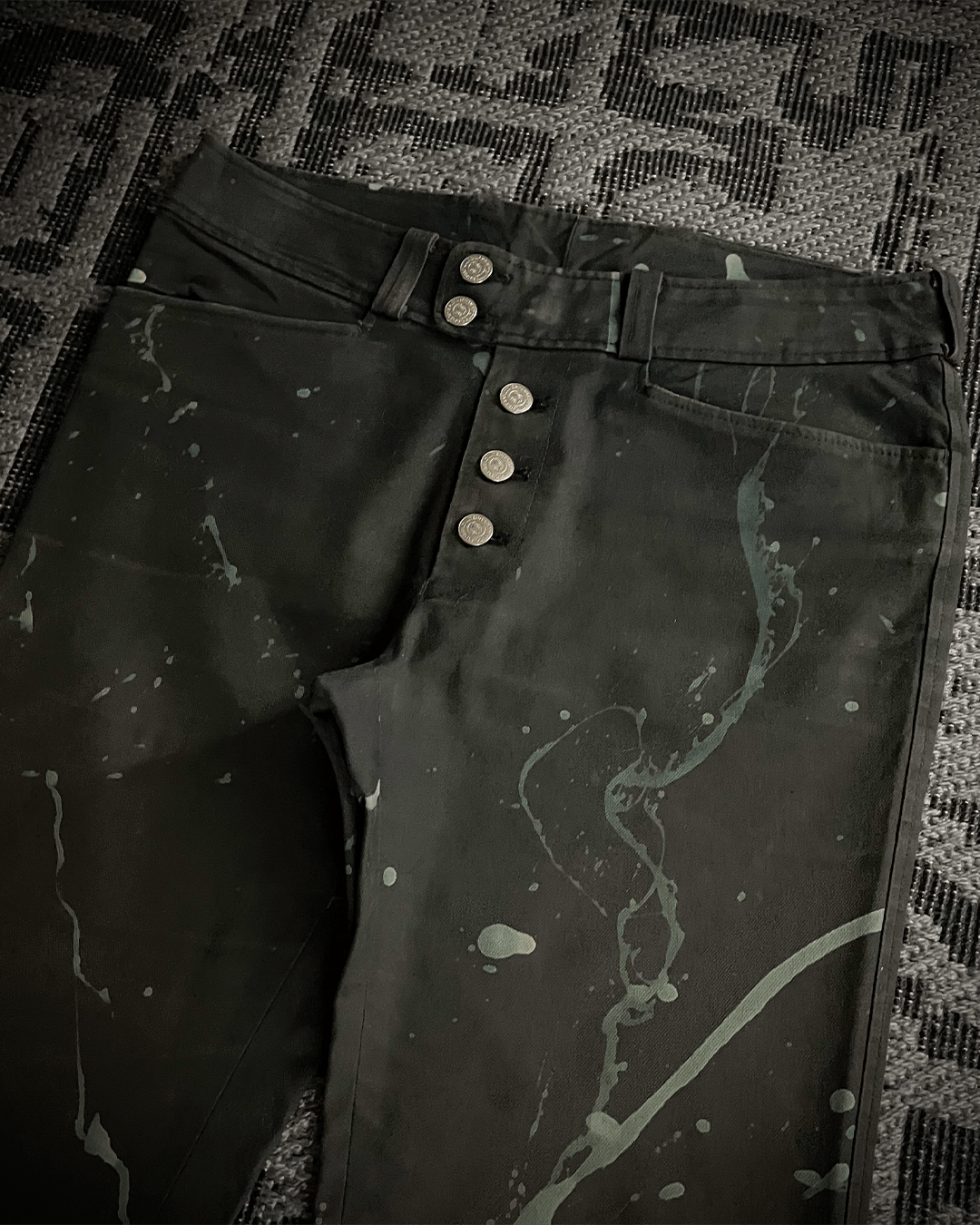 Tornado Mart Tornado Mart Brush Splash Flared Jeans Size US 32 / EU 48 - 3 Thumbnail