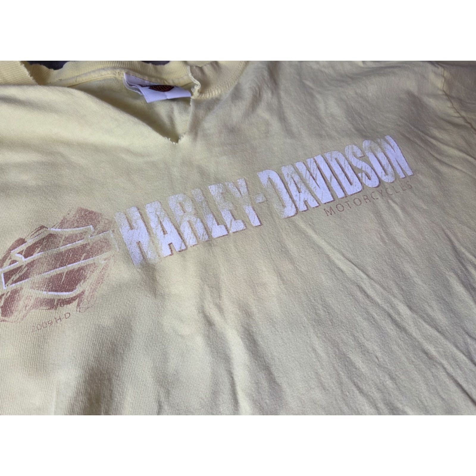 Harley Davidson Harley-Davidson T Shirt Mens XL Yellow Graphic Logo Biker Distressed Crew Neck American Eagle Bald Eagle Marquette Michigan Size US XL / EU 56 / 4 - 2 Thumbnail