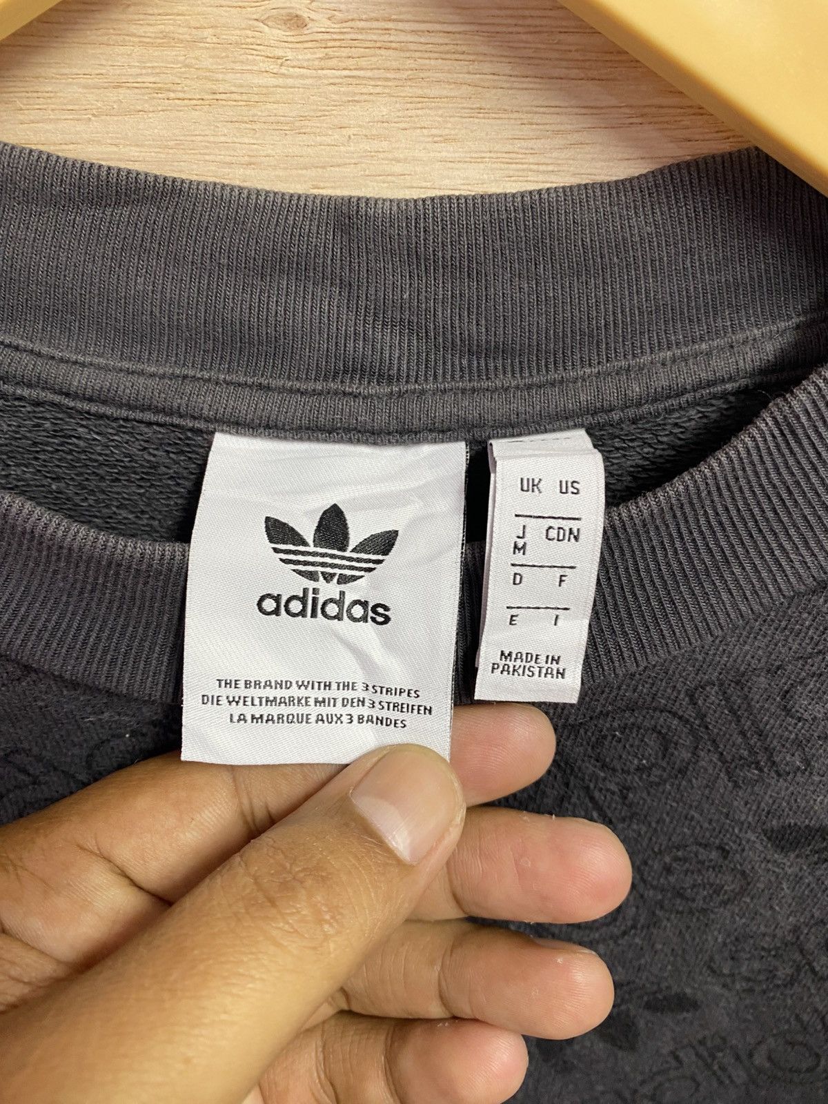 Adidas Adidas Originals AOP Crew Sweatshirt all-over print design. Size US XL / EU 56 / 4 - 2 Thumbnail