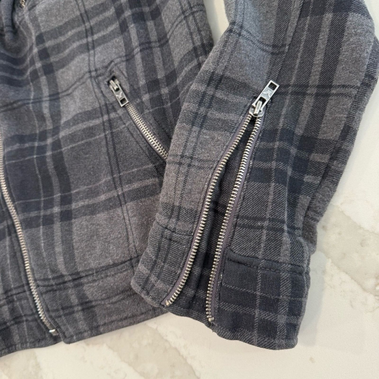 American Eagle Outfitters Y2K American Eagle Asymmetrical Plaid Moto Jacket Women’s L Size L / US 10 / IT 46 - 3 Thumbnail