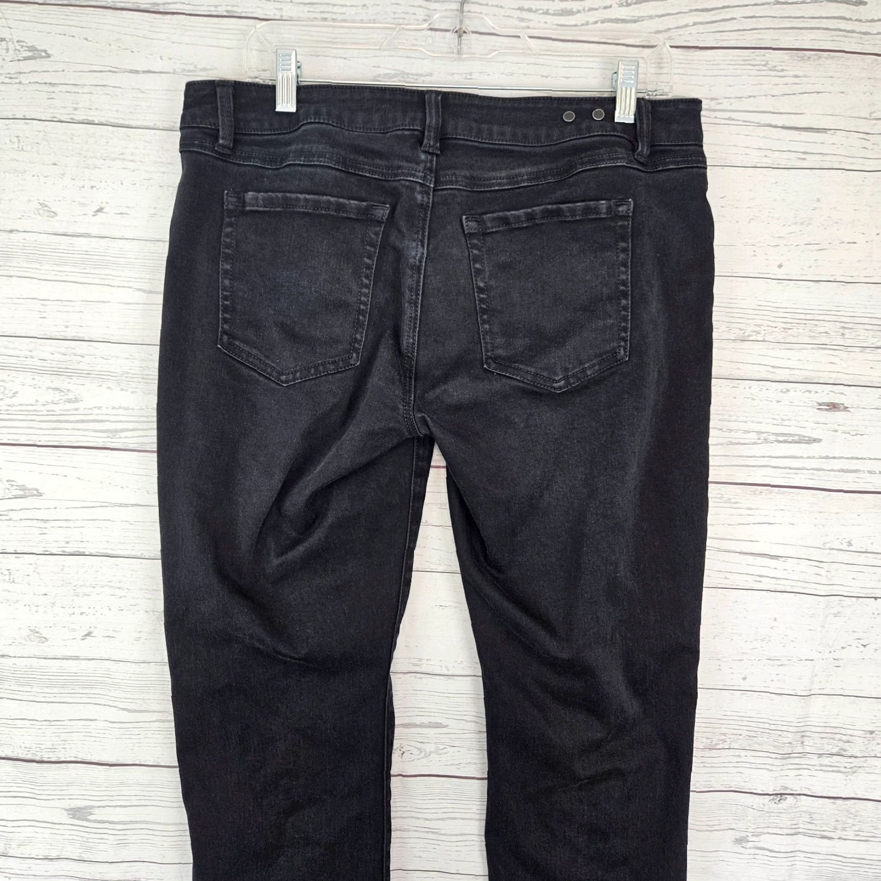 Vintage Cabi Jeans 3387 Womens Slim Boyfriend Jeans Sz 8 Black Distressed Mid Rise, Cotton Blend, Denim, Regular, Womens, Jeans, Distressed, Mid Rise, Black Size 30" / US 8 / IT 44 - 4 Thumbnail