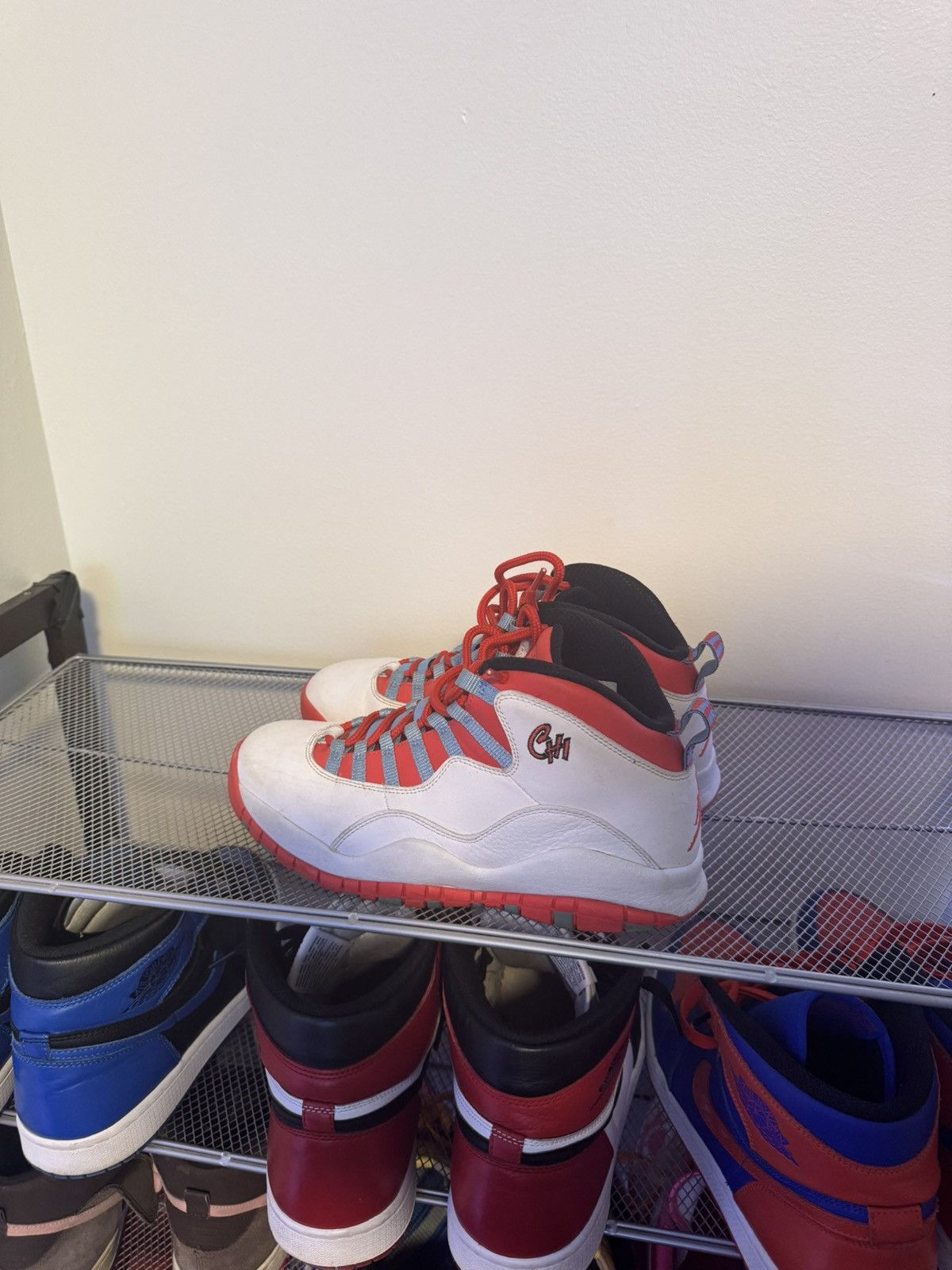 Jordan Brand Jordan 10 Chicago Size US 8 / EU 41 - 4 Thumbnail