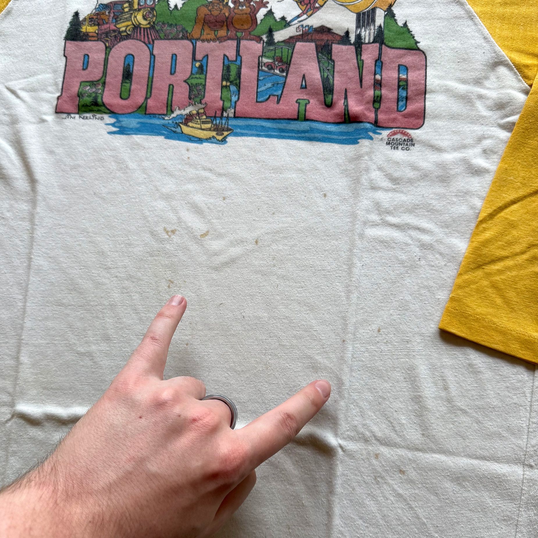 Vintage 1980s Portland Oregon Cascade Mountain Tee Co Raglan Tee Size US S / EU 44-46 / 1 - 7 Thumbnail