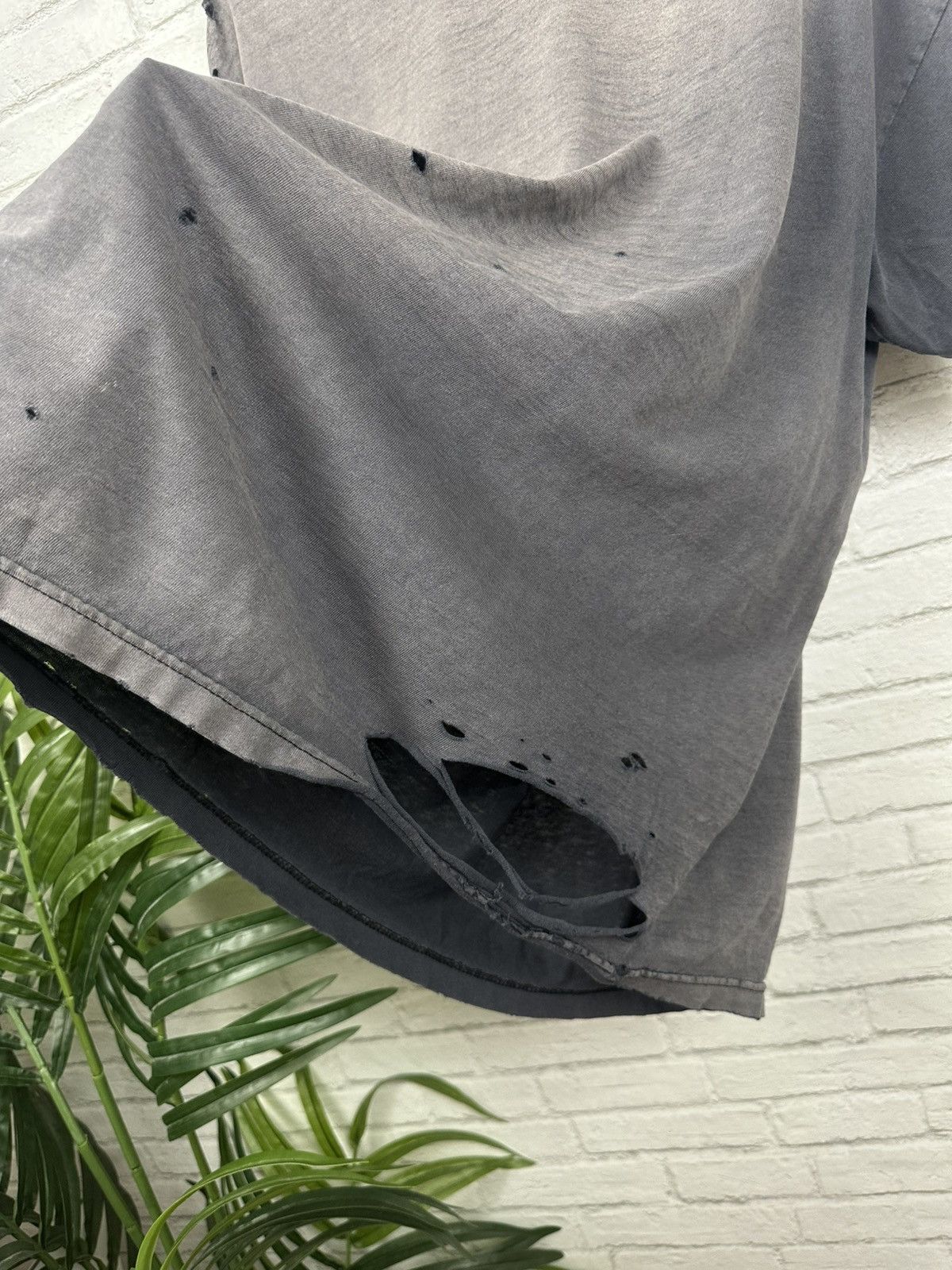 Alstyle (2XL) ABSOLUTELY THRASHED FADED Vintage Short sleeve tee Size US XXL / EU 58 / 5 - 5 Thumbnail