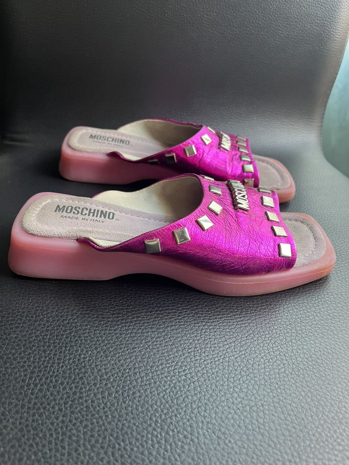 Moschino Mowchino vintage 35 pink leather flip flops Size US 5 / IT 35 - 5 Thumbnail
