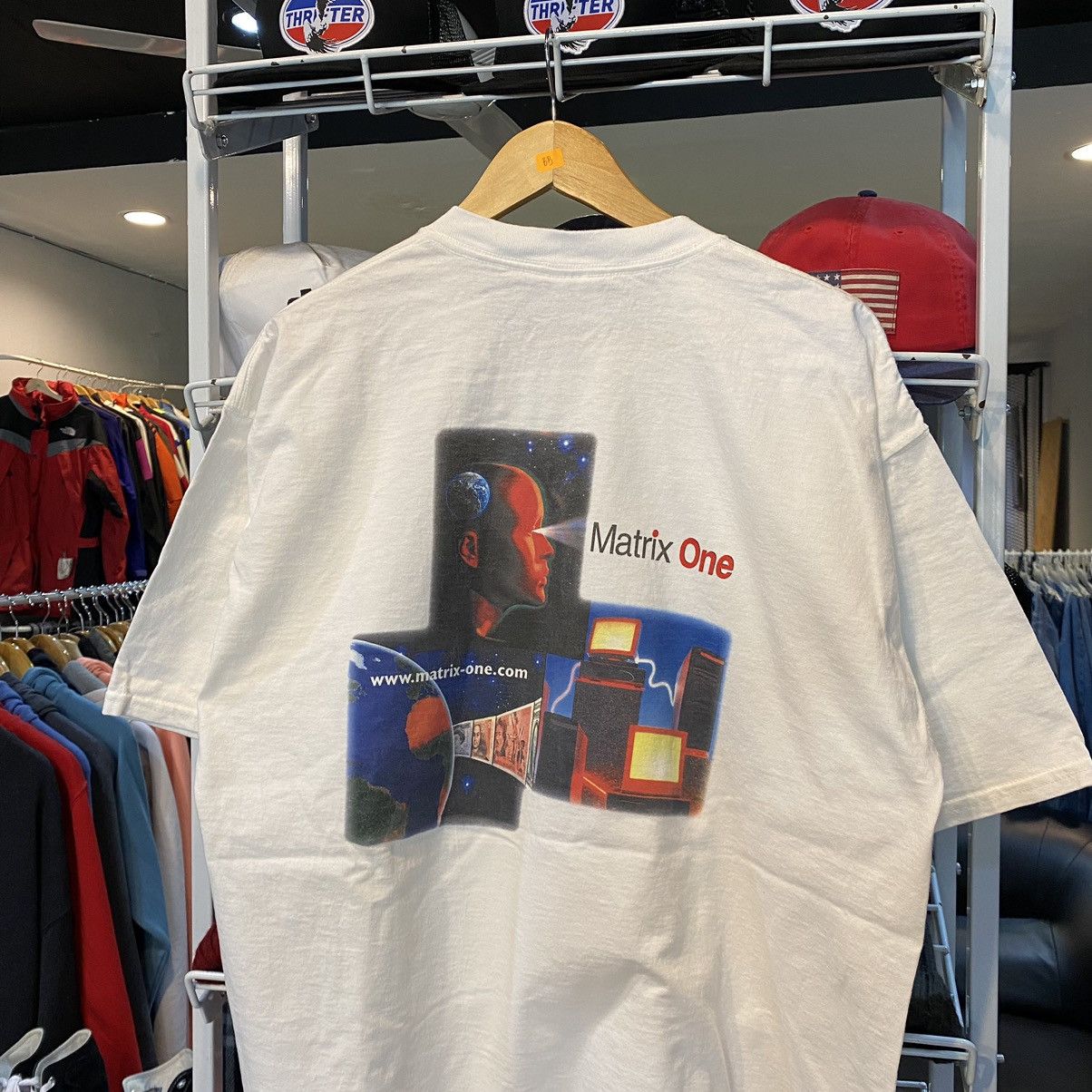 Gildan VINTAGE RARE‼️Matrix One Design T-Shirts Size US XL / EU 56 / 4 - 3 Thumbnail