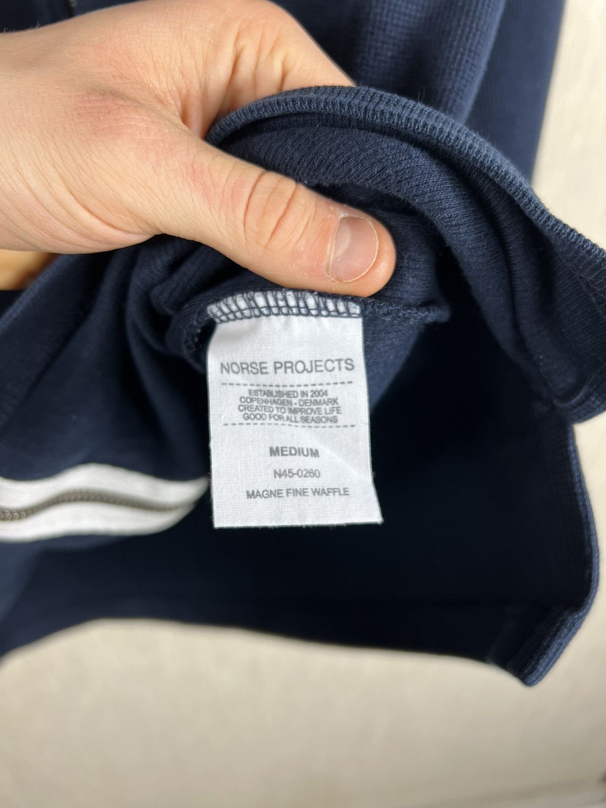 Norse Projects Norse Projects magne fine waffle zip long sleeve navy jacket Size US M / EU 48-50 / 2 - 17 Thumbnail