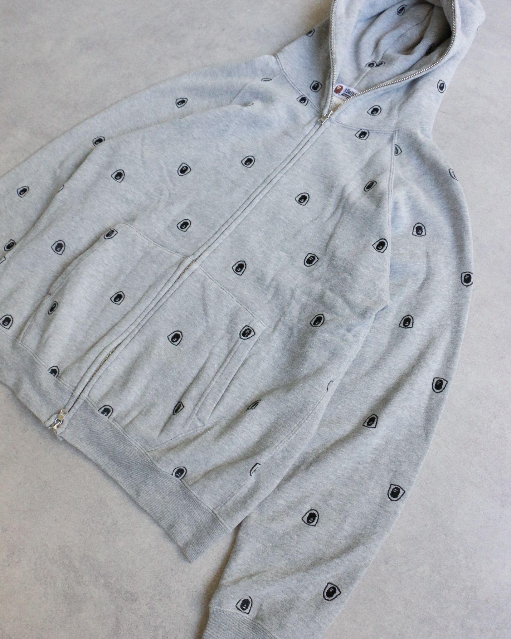 Bape BAPE Shield Monogram Logo Zip Up Hoodie Grey Size US M / EU 48-50 / 2 - 2 Thumbnail
