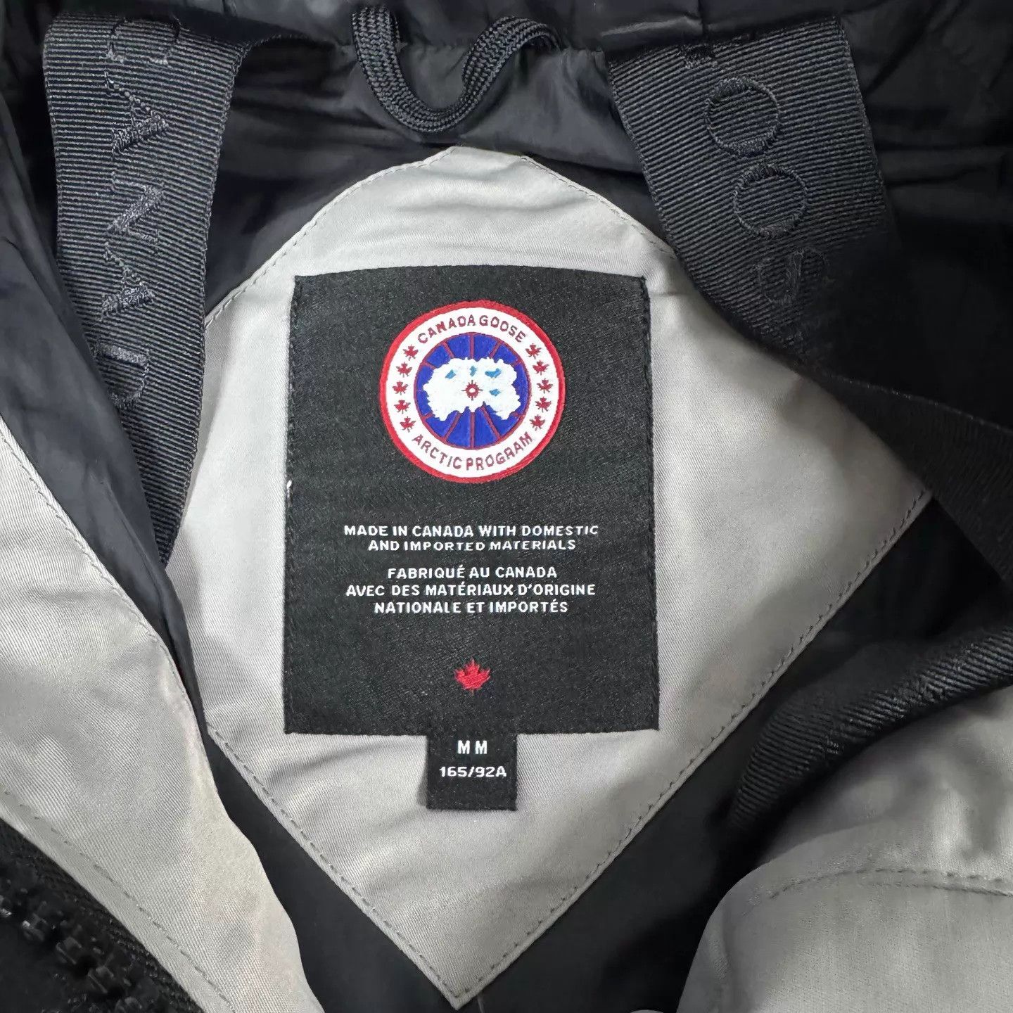 Canada Goose Canada Goose light gray hooded short down jacket M 99 new Size M / US 6-8 / IT 42-44 - 6 Thumbnail