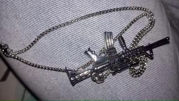 Jewelry Machine Gun Pendant Necklace Size ONE SIZE - 2 Thumbnail