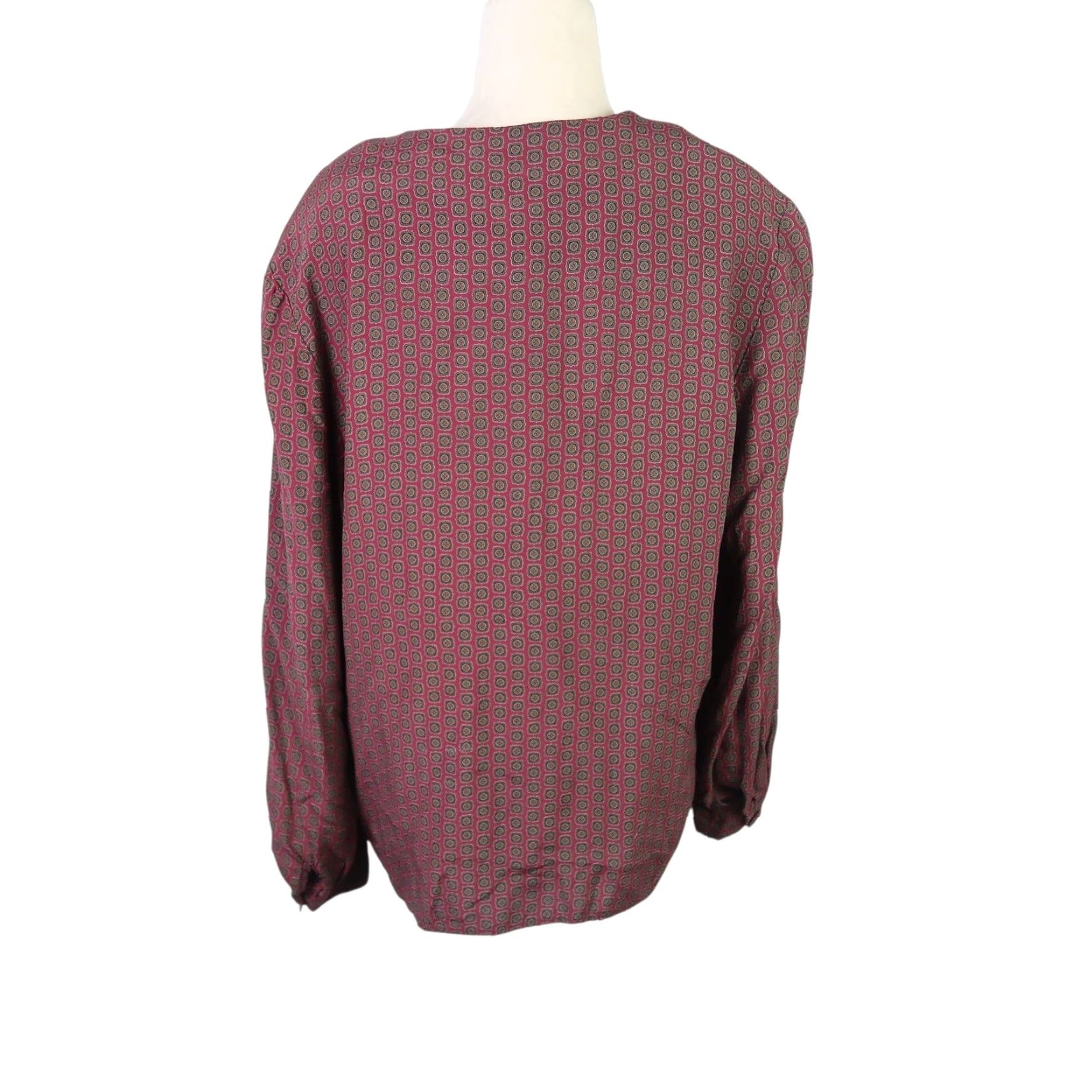 Brooks Brothers VINTAGE Brooks Brothers Blouse Geometric Scarf Print Burgundy Red 90s 16 Women Long Sleeve Button Front Rayon Plus Size Size XXL / US 16-18 / IT 52-54 - 4 Thumbnail