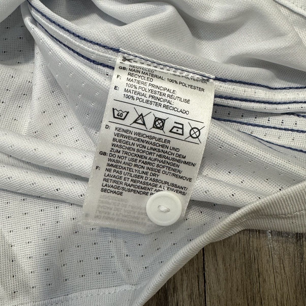 Adidas Real madrid 16/17 player issue home shirt #7 Ronaldo Size US L / EU 52-54 / 3 - 11 Thumbnail