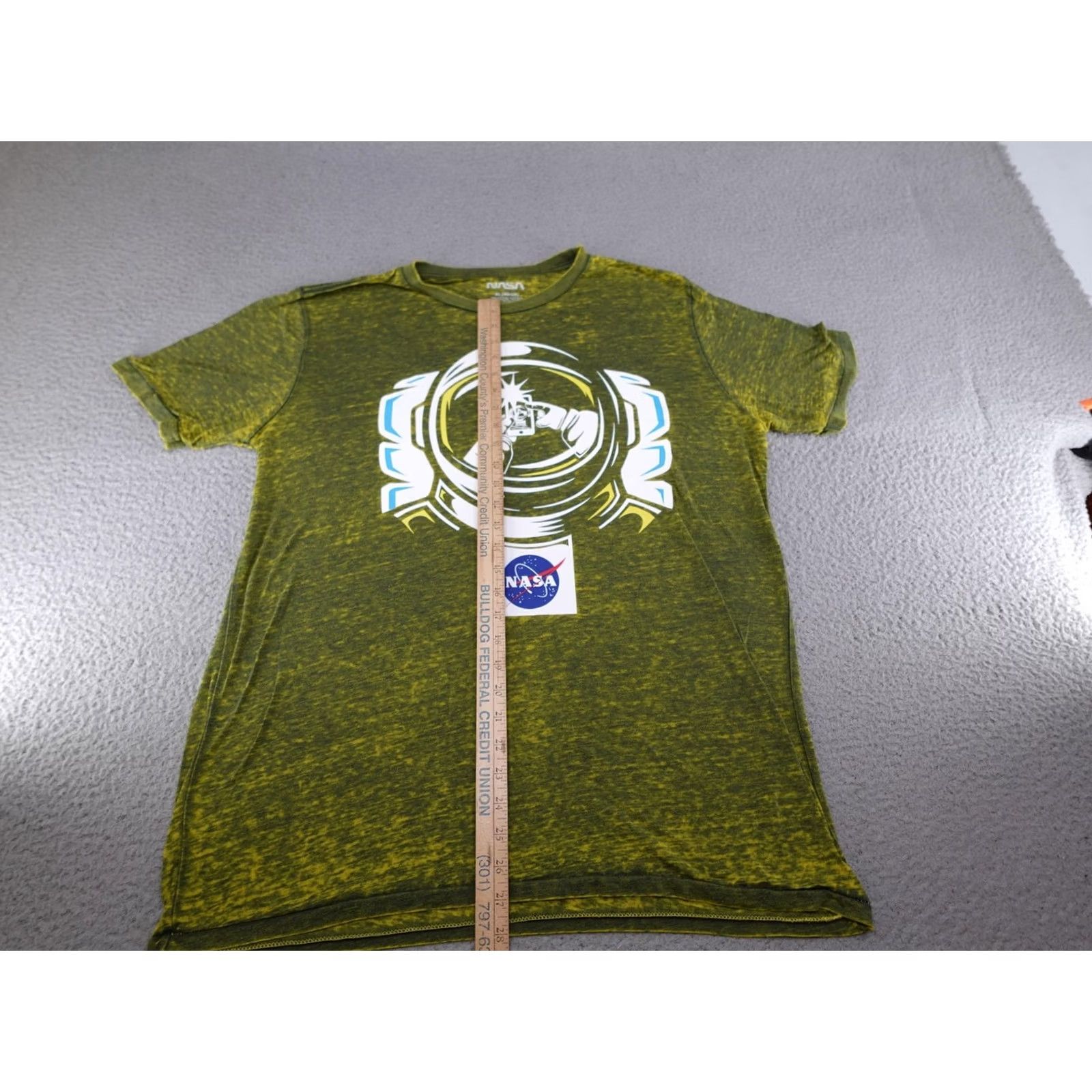 Mad Engine NASA Shirt Mens XL Green Astronaut Space Graphic Tee Mad Engine Size US XL / EU 56 / 4 - 3 Thumbnail