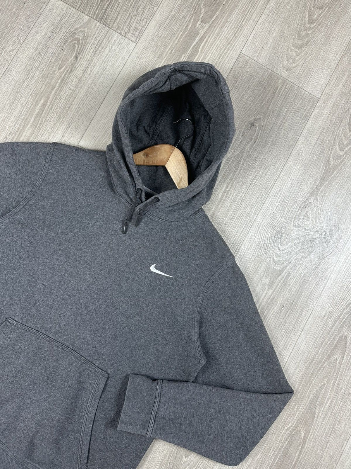 Nike Vintage Nike Hoodie Y2K Size M Small Logo Drill Size US M / EU 48-50 / 2 - 2 Thumbnail