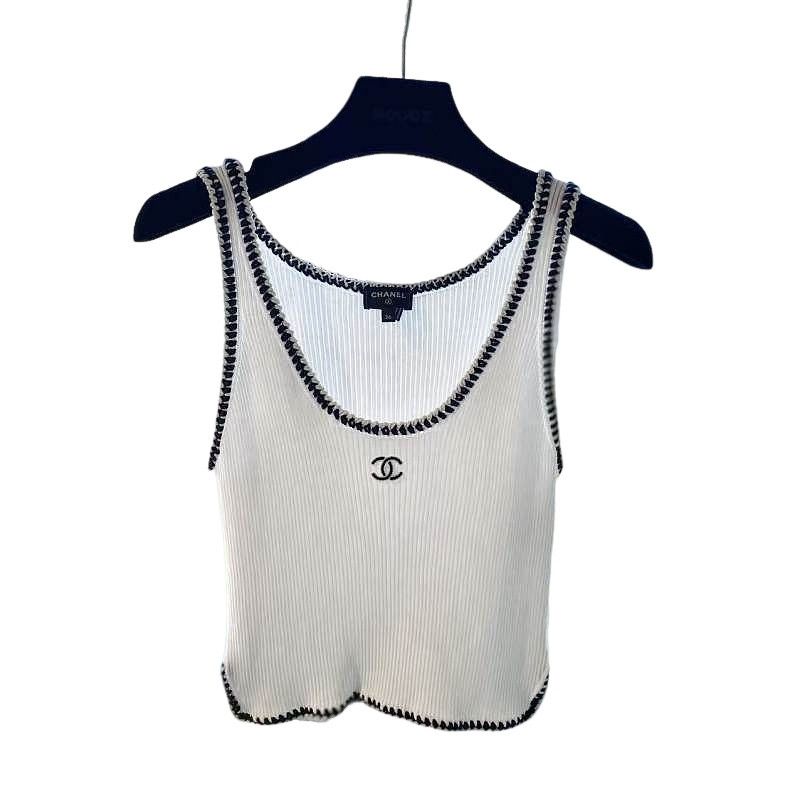 シャネル　CC タンク38 Chanel CHANEL Logo Tank Top Size 38 | Grailed