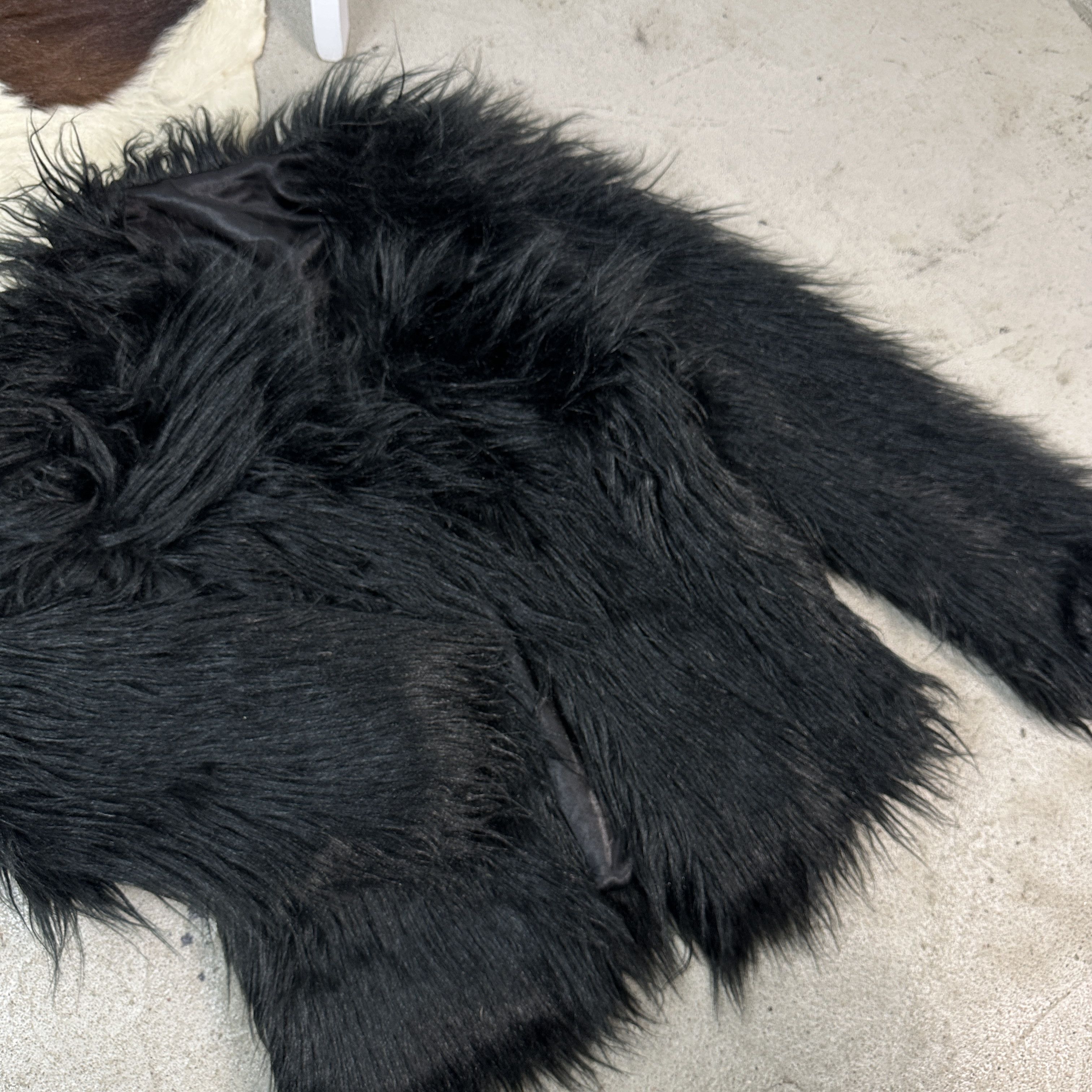 Vintage Vintage Avant Garde Y2K Faux Fur Jacket Size S / US 4 / IT 40 - 3 Thumbnail