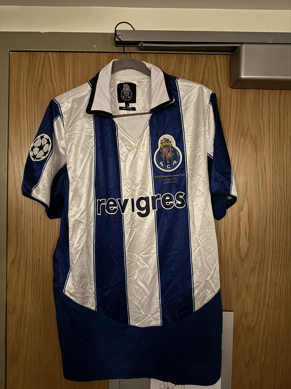Vintage UEFA Champions League FC Porto jersey Size US L / EU 52-54 / 3 - 1 Thumbnail