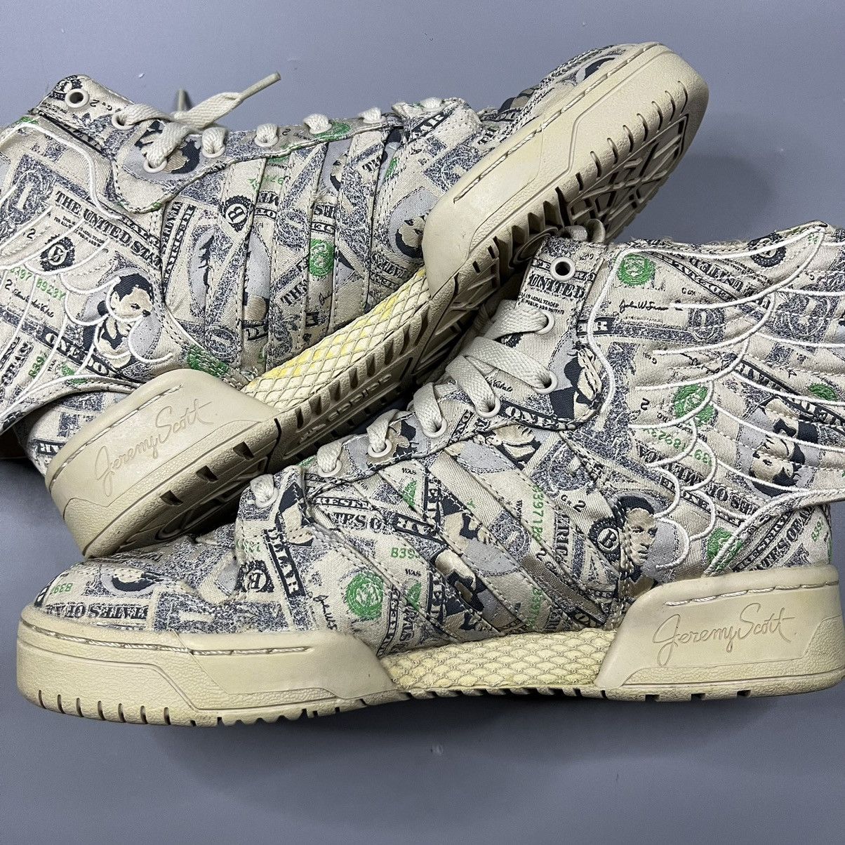 Adidas × Jeremy Scott Adidas Jeremy Scott Wings Money Hi Top Size US 9 / EU 42 - 11 Thumbnail