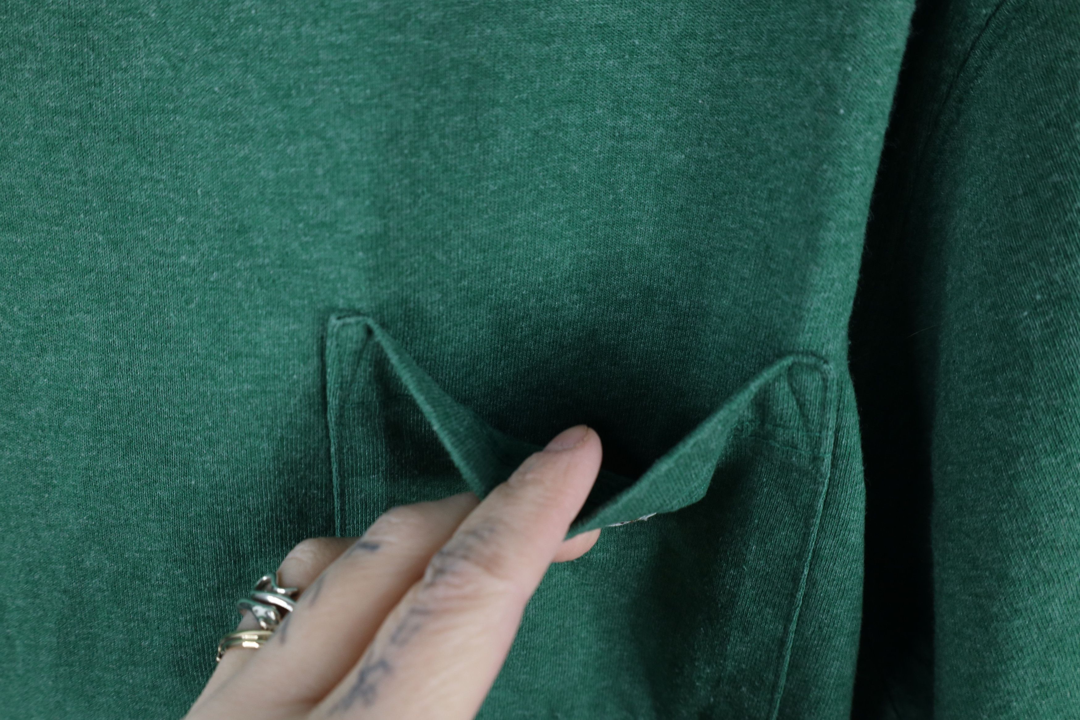 Carhartt × Vintage Vintage Y2K Carhartt Spell Out Pocket T-Shirt Heather Green Size US L / EU 52-54 / 3 - 5 Thumbnail