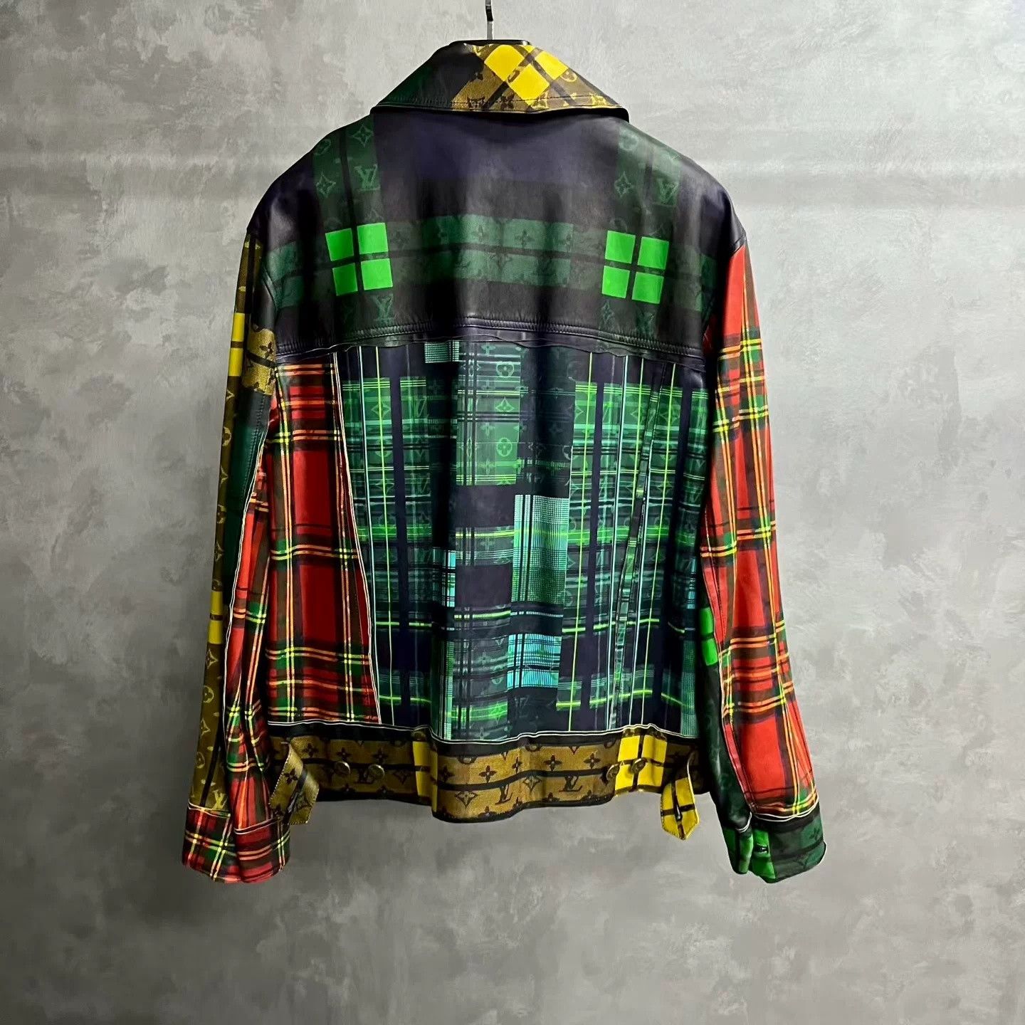 Louis Vuitton Louis Vuitton Multi-Print Lapel Leather Jacket Size US L / EU 52-54 / 3 - 5 Thumbnail
