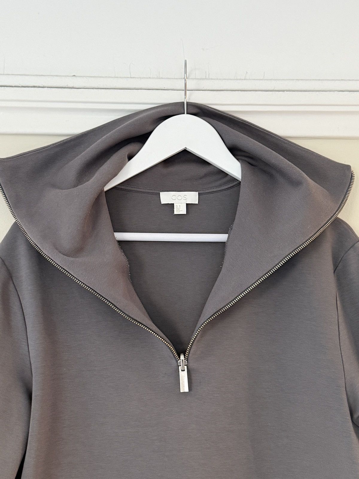 Cos Structured Zip Roll-Neck — F/W 2019 Size US M / EU 48-50 / 2 - 5 Thumbnail