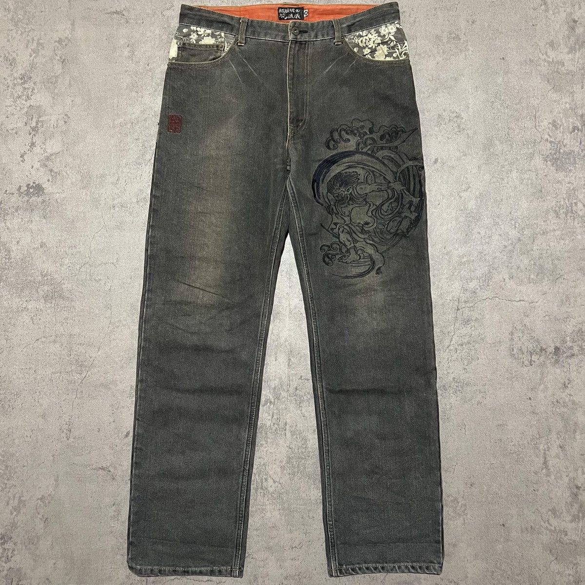Japanese Brand Karakuri Tamashii Multi Pocket Oni Embroidery Baggy Jeans Size US 36 / EU 52 - 2 Thumbnail