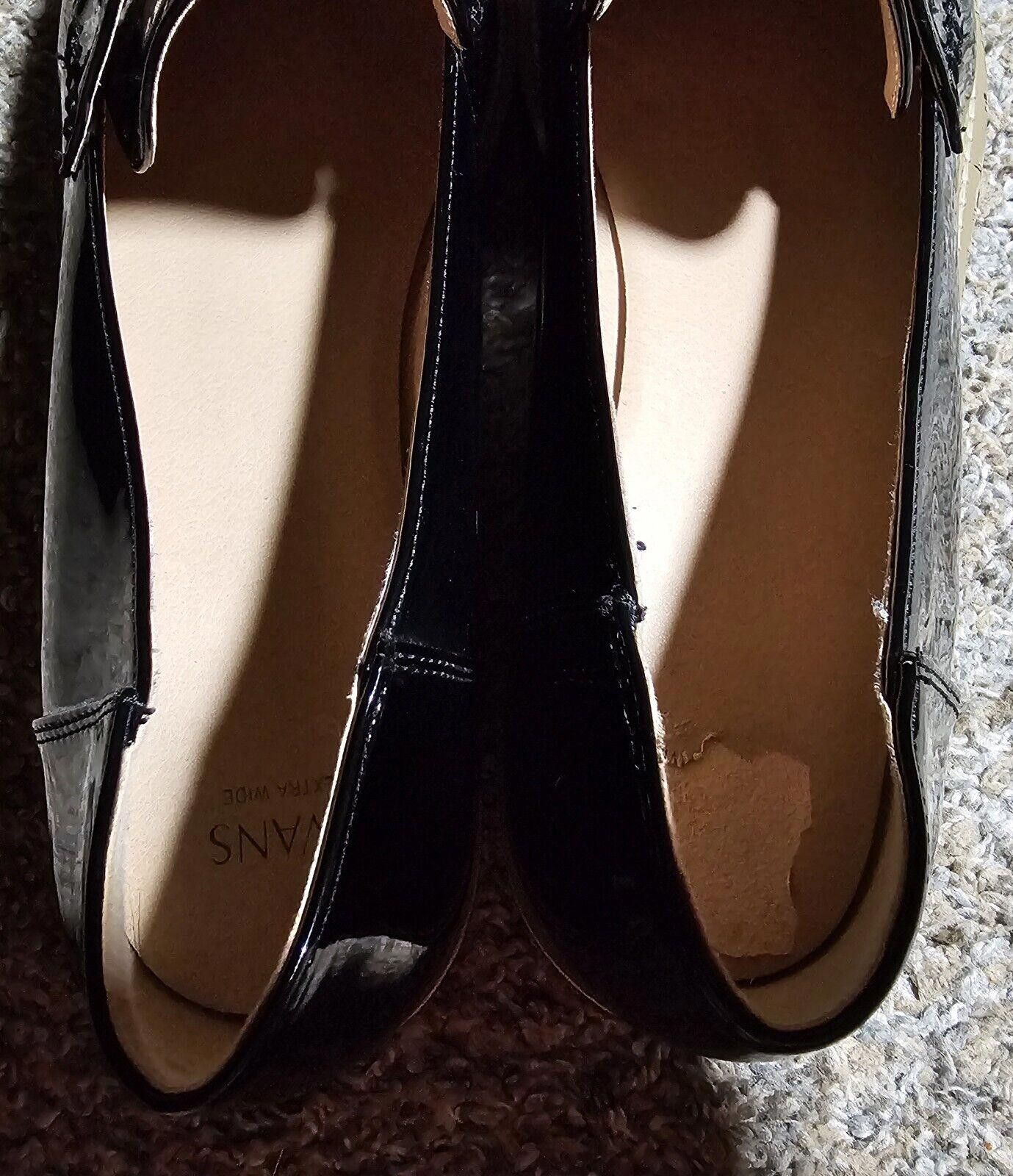 Evan Picone EVANS Black Patent Loafers W/Tassle Ladies 13W Extra Wide Size US 12 / IT 42 - 2 Thumbnail