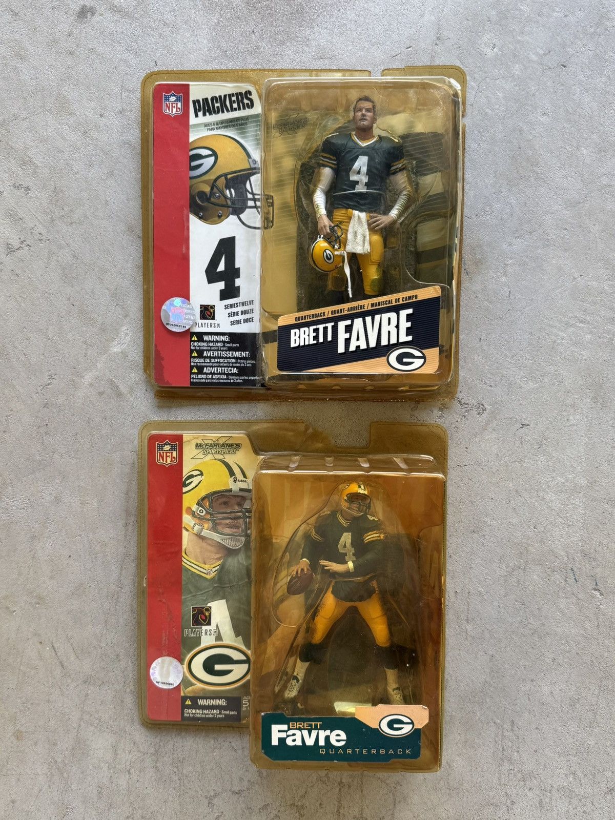 Vintage NFL Brett Favre McFarlane Toys Green Action Figures