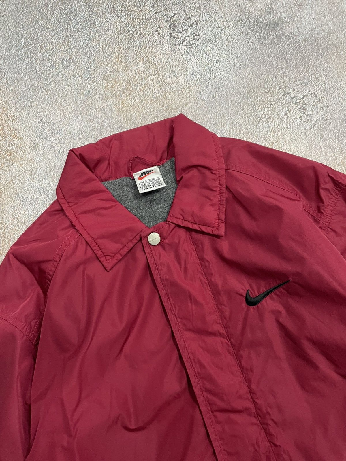 Nike Vintage Nike Big Swoosh Nylon Jacket Size US S / EU 44-46 / 1 - 3 Thumbnail