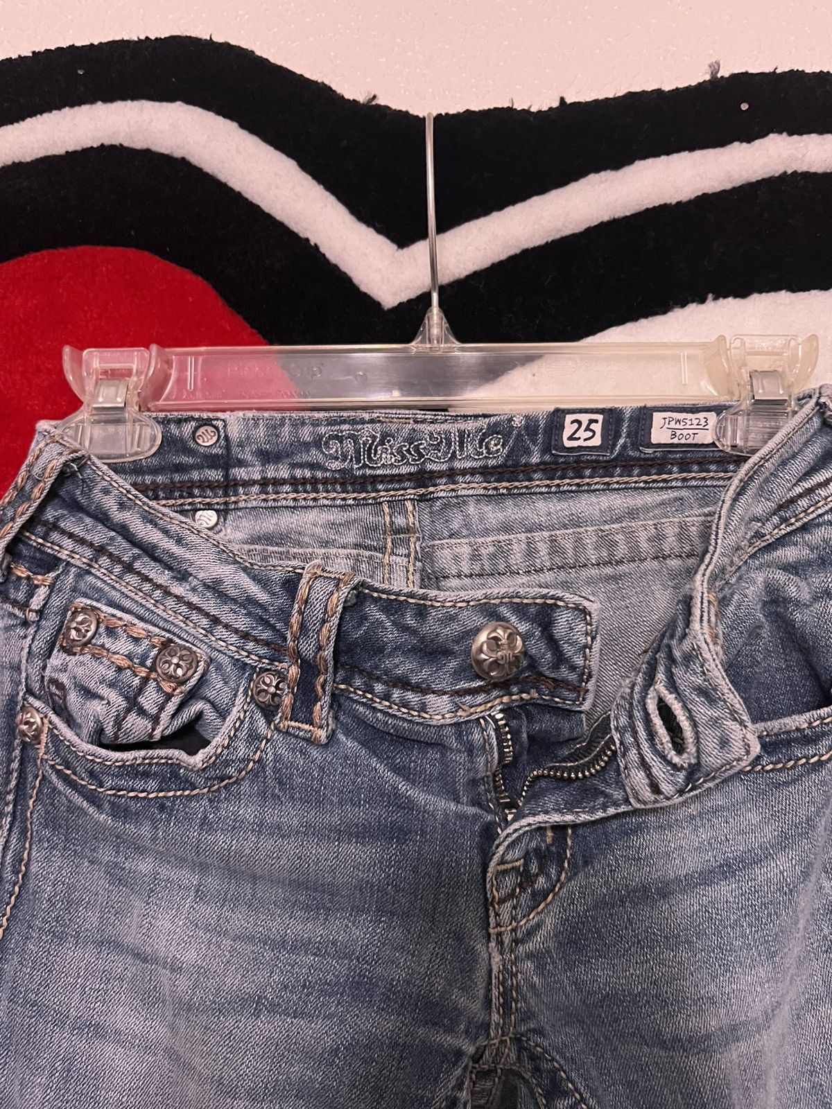 Miss Me Miss Me 2000s Low rise bootcut jeans Size 25" / US 0 / IT 36 - 2 Thumbnail