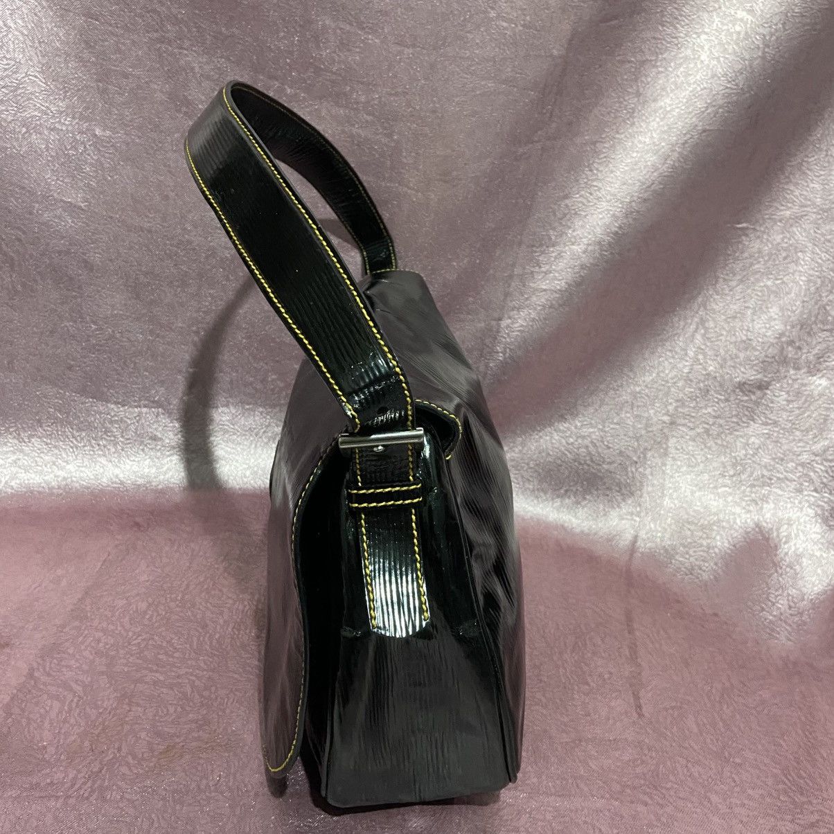 Prada Prada black patent leather shoulder bag Size ONE SIZE - 2 Thumbnail