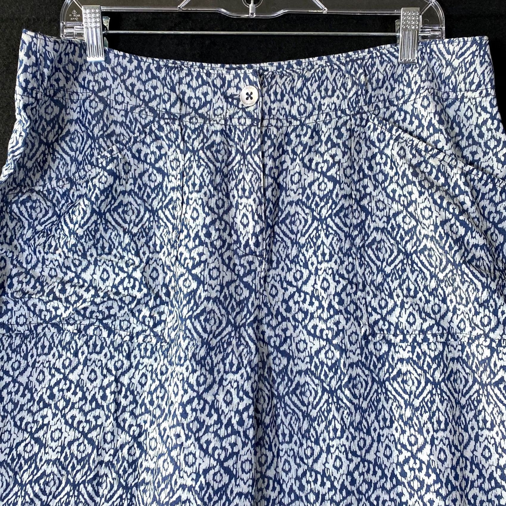 Vintage Chicos Womens Pants Blue White Geometric Light Weight Cropped 2 (L) Size 24" / US 00 / IT 34 - 2 Thumbnail