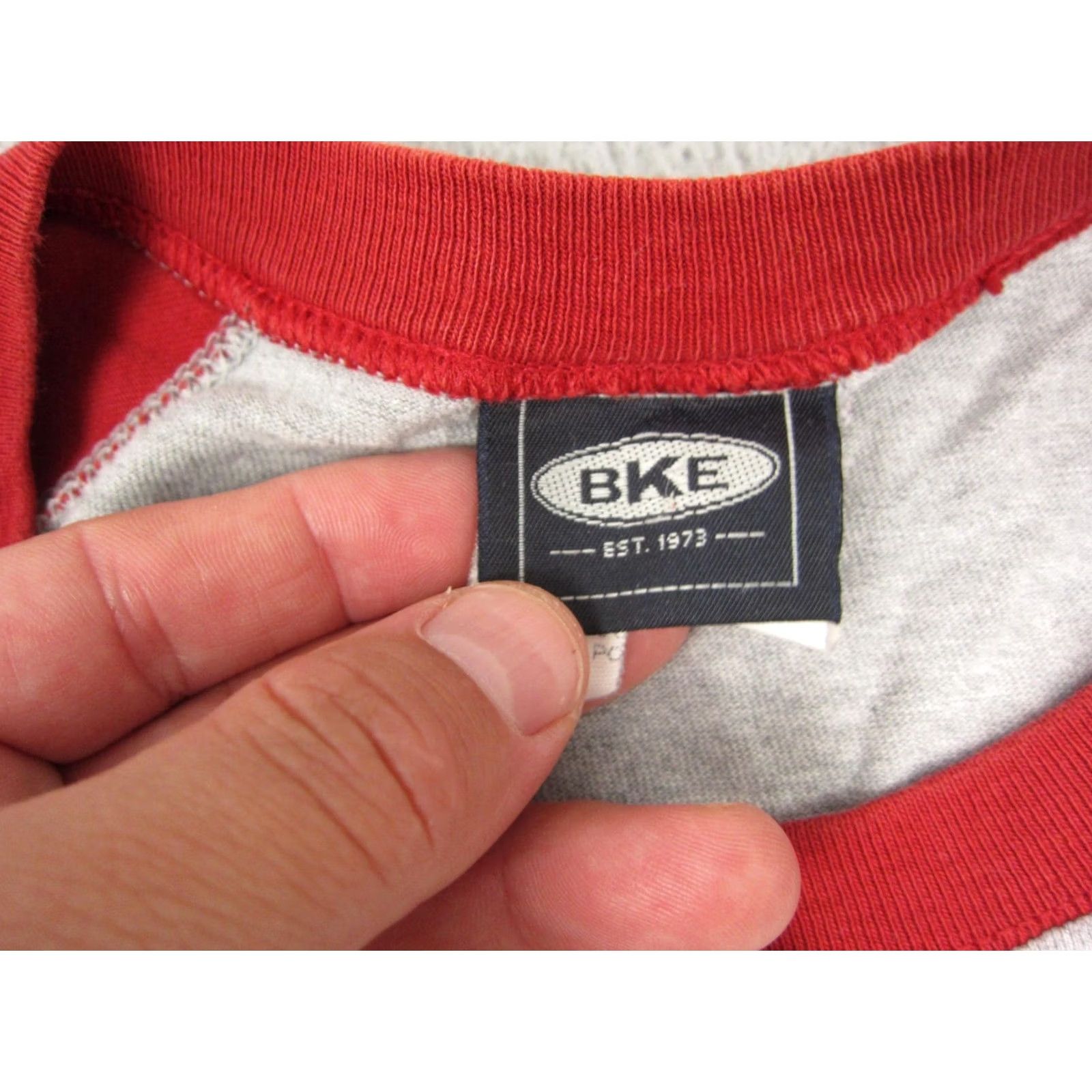 Vintage VINTAGE Buckle Shirt Mens L Gray USA Made 90s Raglan Single Stitch Cotton T-Shirt Size US L / EU 52-54 / 3 - 3 Thumbnail