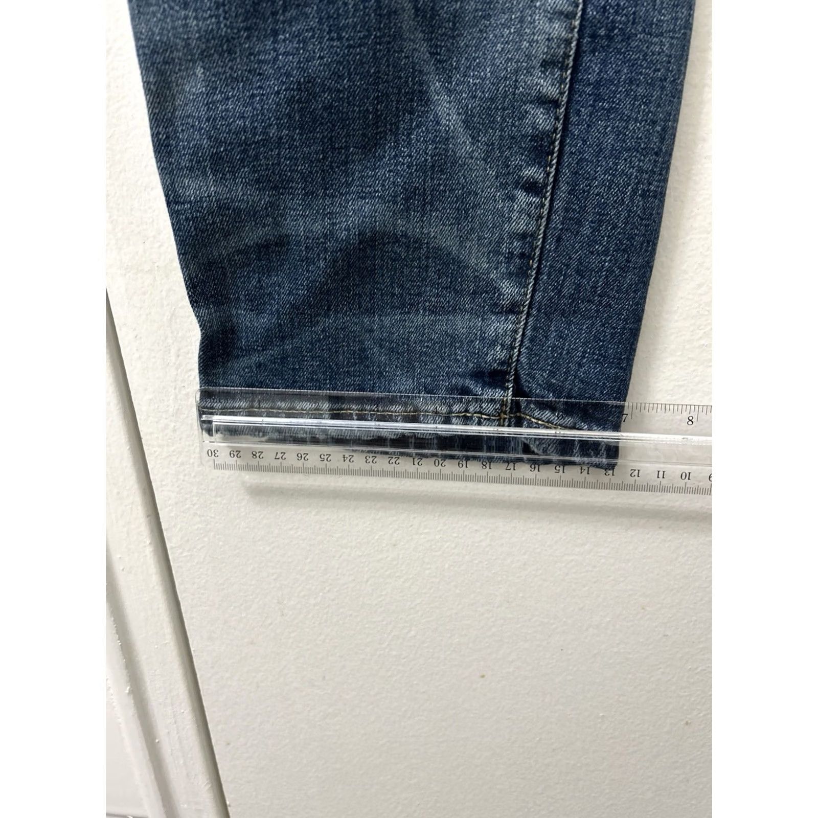 Polo Ralph Lauren Polo Ralph Lauren Sullivan Slim Jeans Mens 36x30 Light Wash Denim Zip Pocket Logo Straight 5-Pocket Style Size US M / EU 48-50 / 2 - 5 Thumbnail
