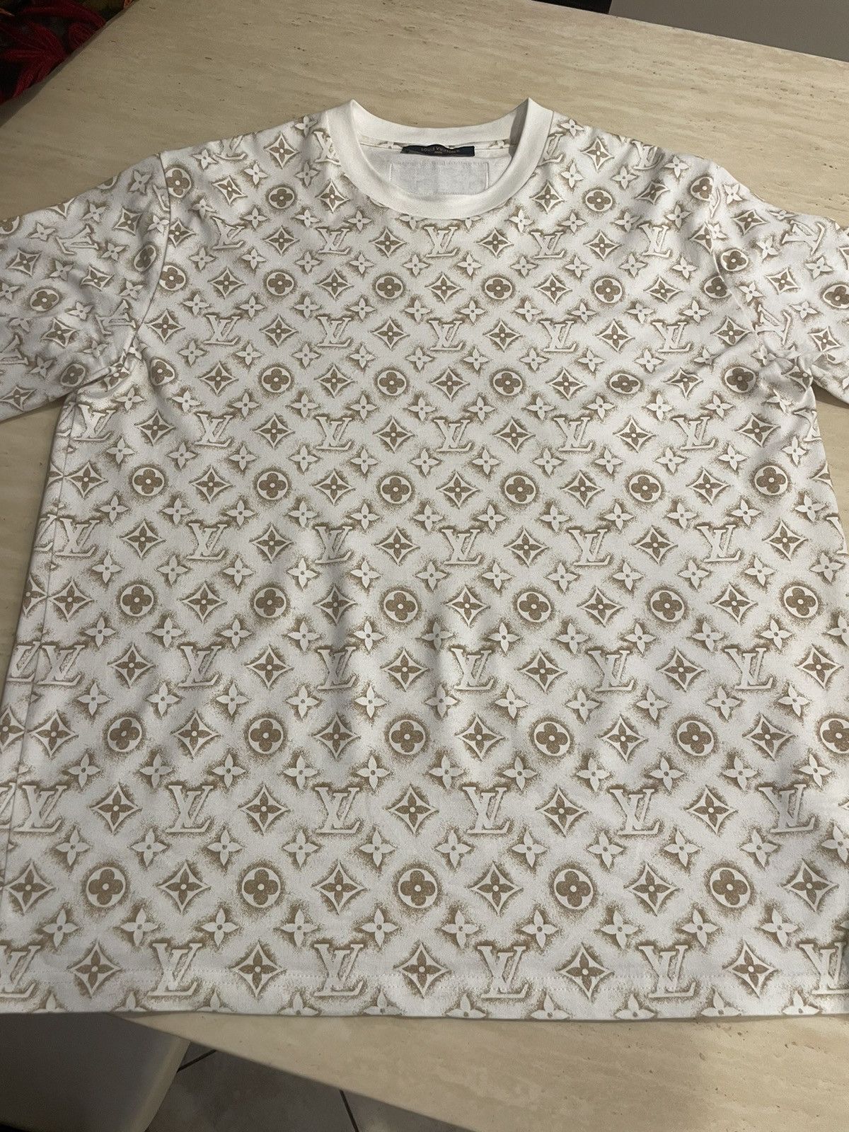 Louis Vuitton LV Escale Printed T-Shirt, White, XXL