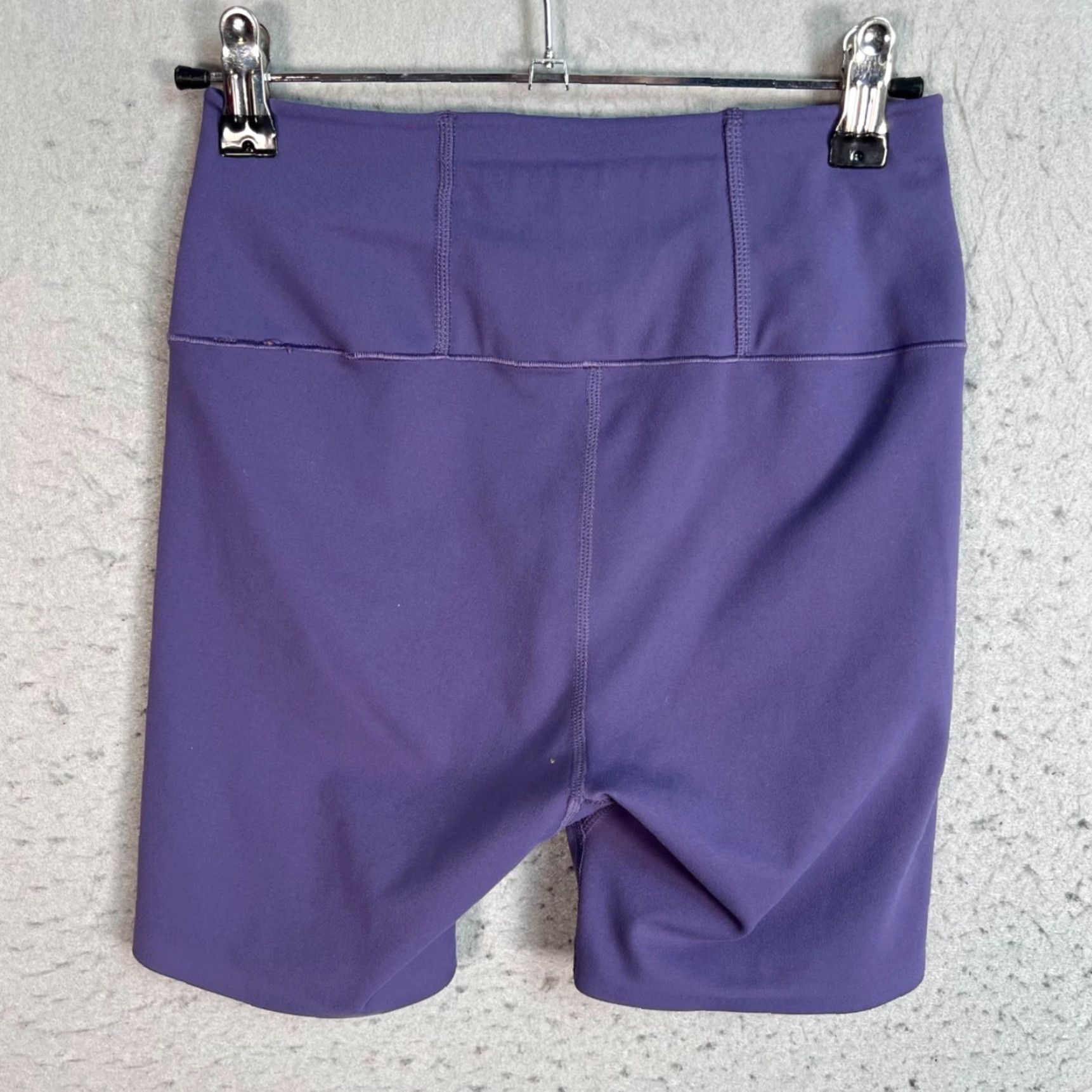 Uniqlo Uniqlo Airism Womens Size Small Purple Biker Shorts Athletic Gym Activewear Size 28" / US 6 / IT 42 - 2 Thumbnail
