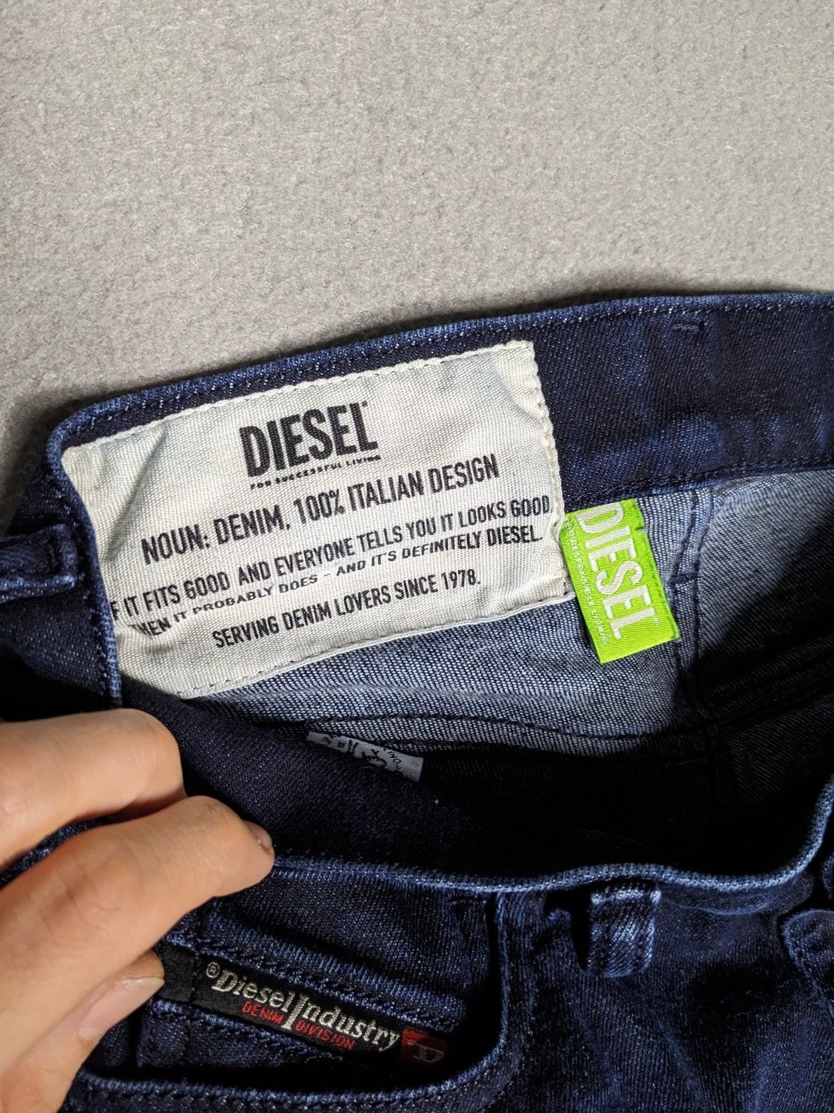 Diesel Diesel Womans Jeans D-STRUKT Denim Blue Slim 26x30 009MP Size 26" / US 2 / IT 38 - 11 Thumbnail