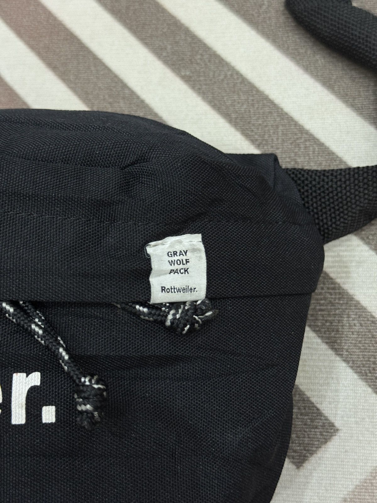 Hypebeast 🔥🔥🔥ARCHIVE ROTTWEILER WAISTBAG Size ONE SIZE - 5 Thumbnail