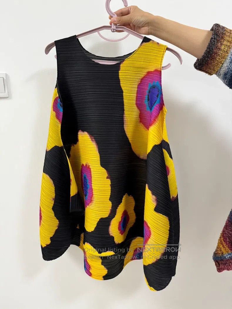 Issey Miyake Issey Miyake Sunflower Vest Size L / US 10 / IT 46 - 2 Thumbnail