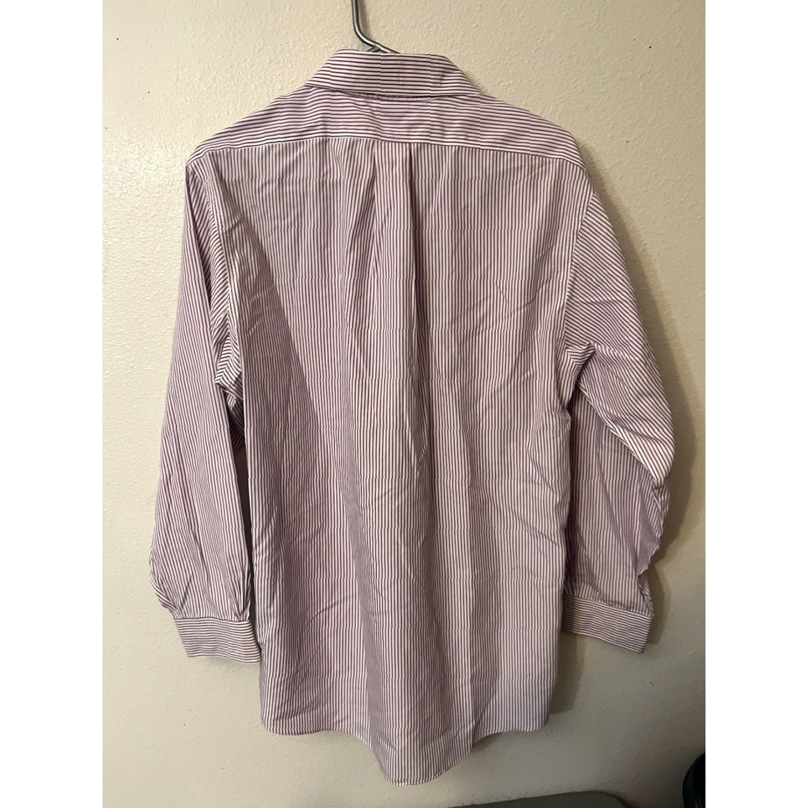 Brooks Brothers Brooks Brothers Slim Fit Purple Striped Button DOWN Sz 16-2/3 LONG SLEEVE Size US L / EU 52-54 / 3 - 3 Thumbnail