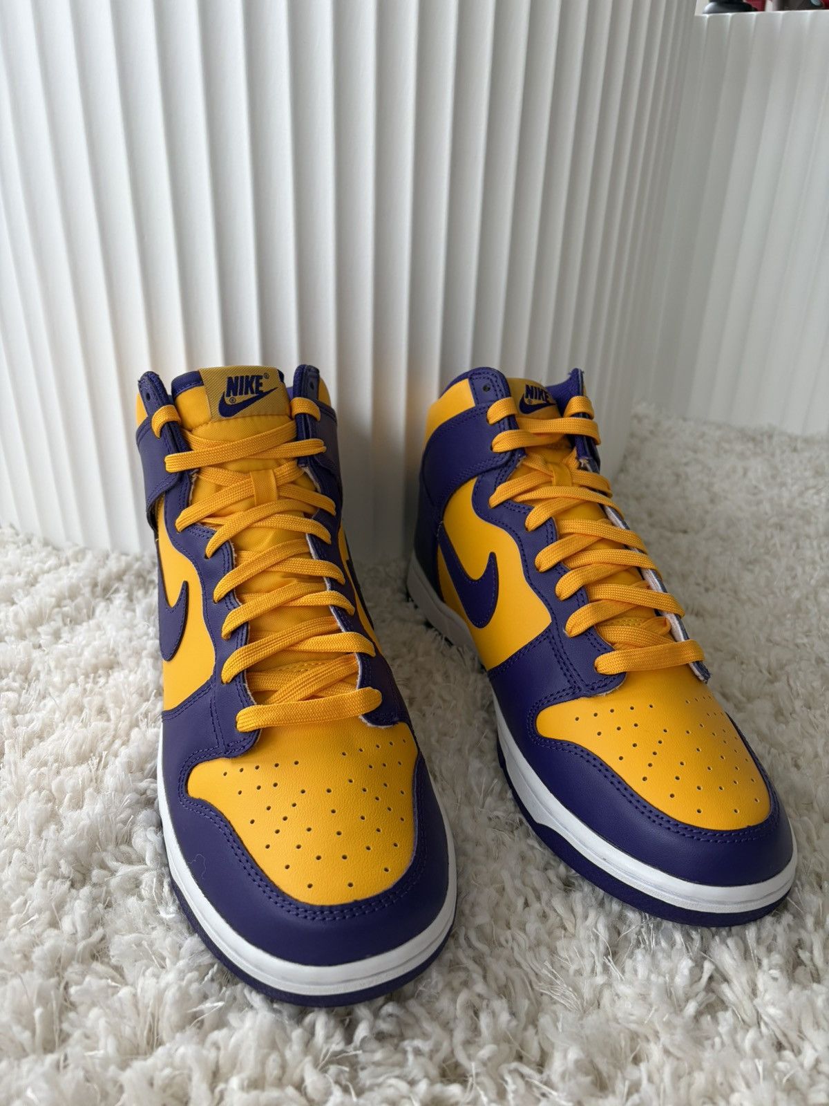 Nike Nike Dunk High Lakers Size US 10.5 / EU 43-44 - 3 Thumbnail
