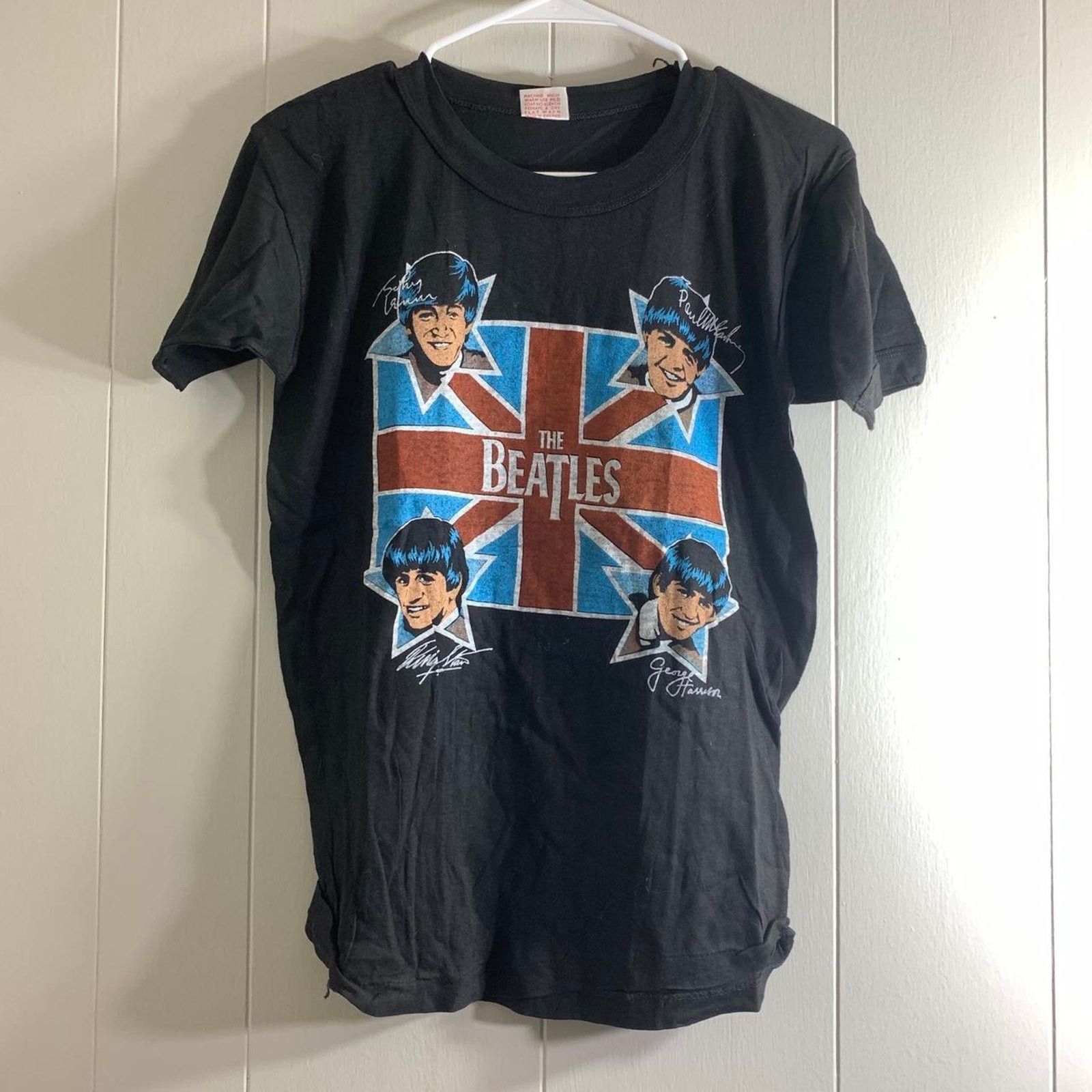 Vintage 70’s THE BEATLES Band British Flag single stitch tee shirt M Size US M / EU 48-50 / 2 - 2 Thumbnail