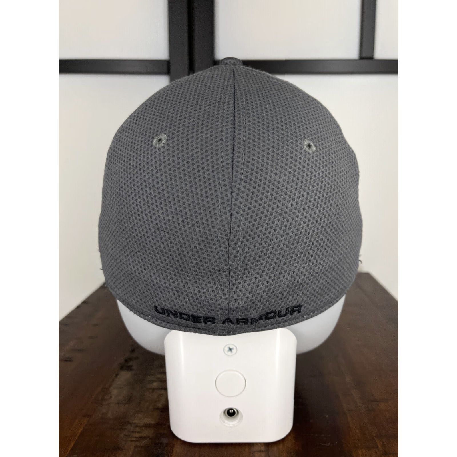 Under Armour Under Armour Hat Cap Fitted Mens Large Gray Logo Embroidered Polyester Baseball Cap Mens Gray Embroidered Logo 90s Outdoor Sports Lightweight Size ONE SIZE - 7 Thumbnail