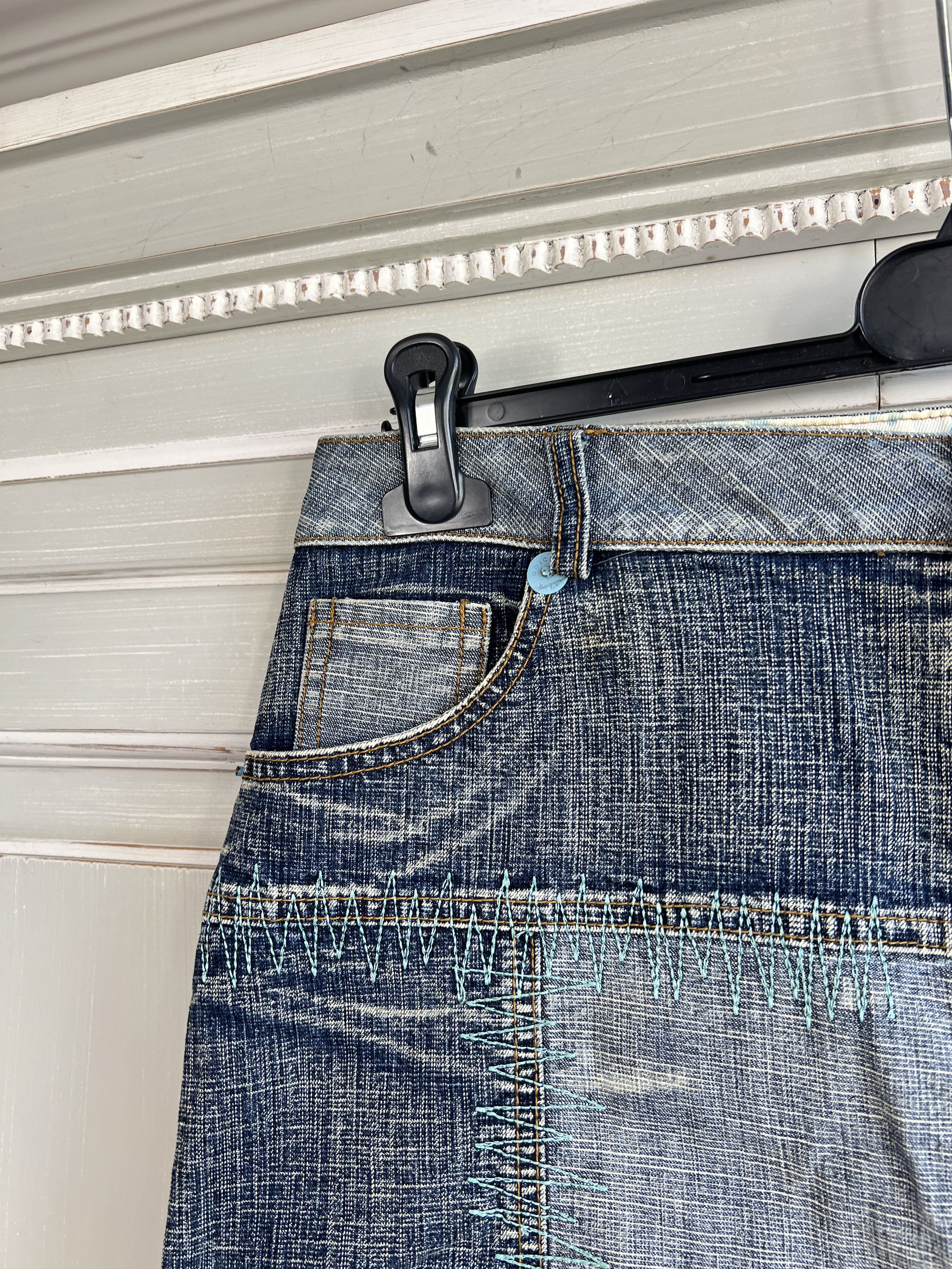 Dolce & Gabbana RARE DOLCE GABBANA LOGO DENIM DISTRESSED Y2K SKIRT Size 32" / US 10 / IT 46 - 4 Thumbnail