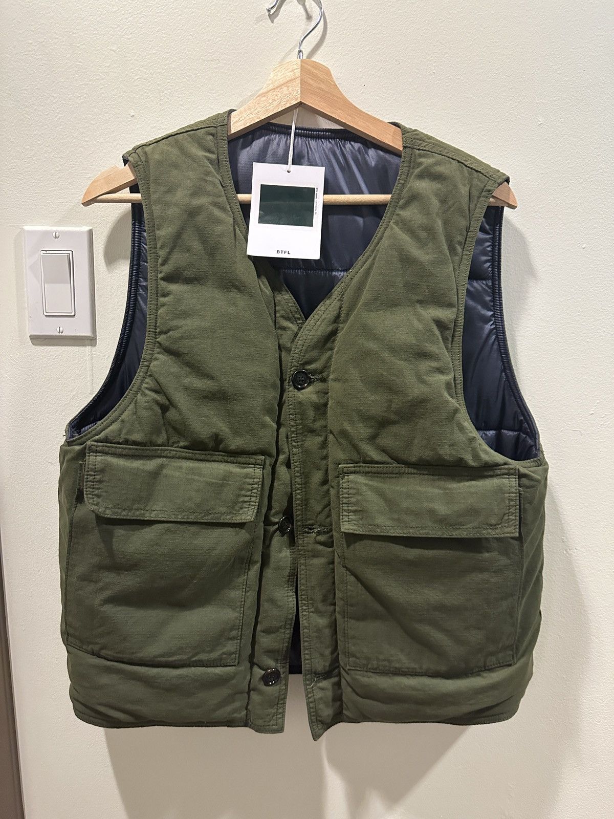 BTFL BTFL REVERSIBLE GILET VEST- MIDNIGHT OD GREEN Size US M / EU 48-50 / 2 - 1 Thumbnail