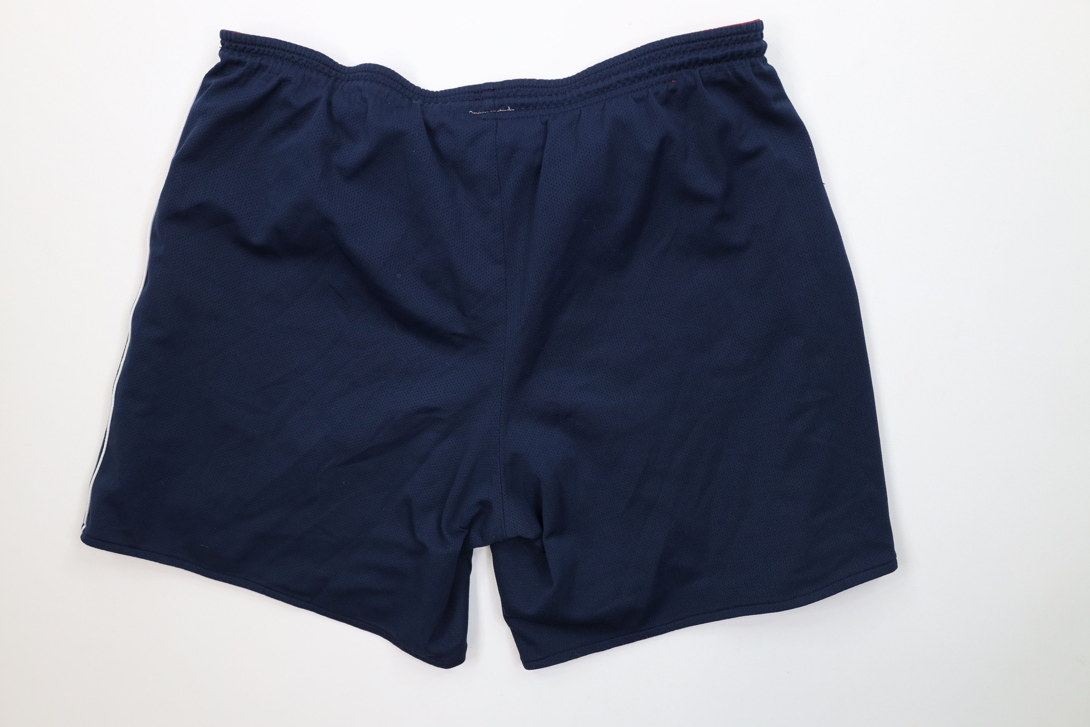 Nike Vintage Nike Reversible Jogging Soccer Shorts Mesh Red Blue Size US 36 / EU 52 - 12 Thumbnail