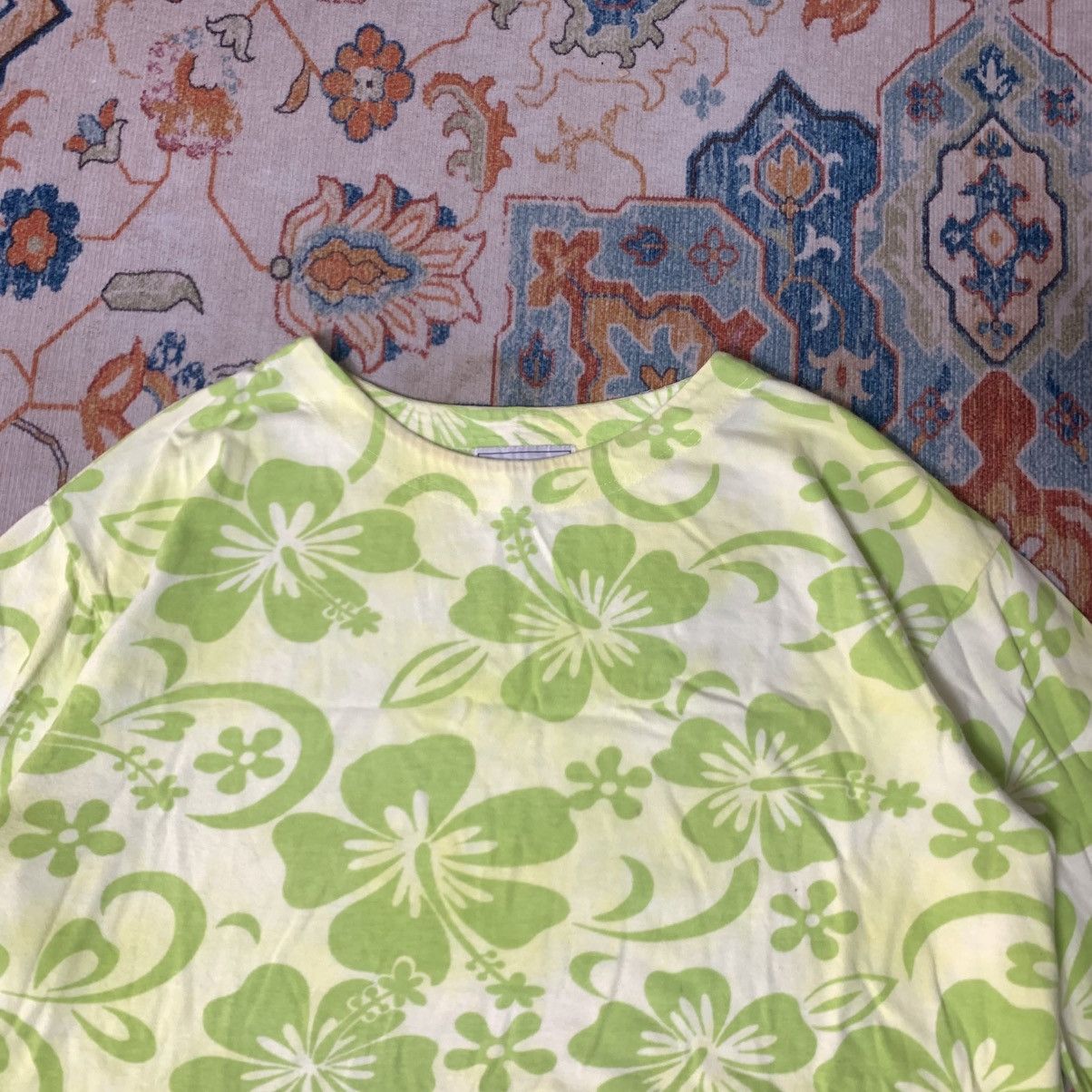 Japanese Brand vintage Y2K Neon Floral Long Sleeve – Third Wave Panther Size US L / EU 52-54 / 3 - 4 Thumbnail